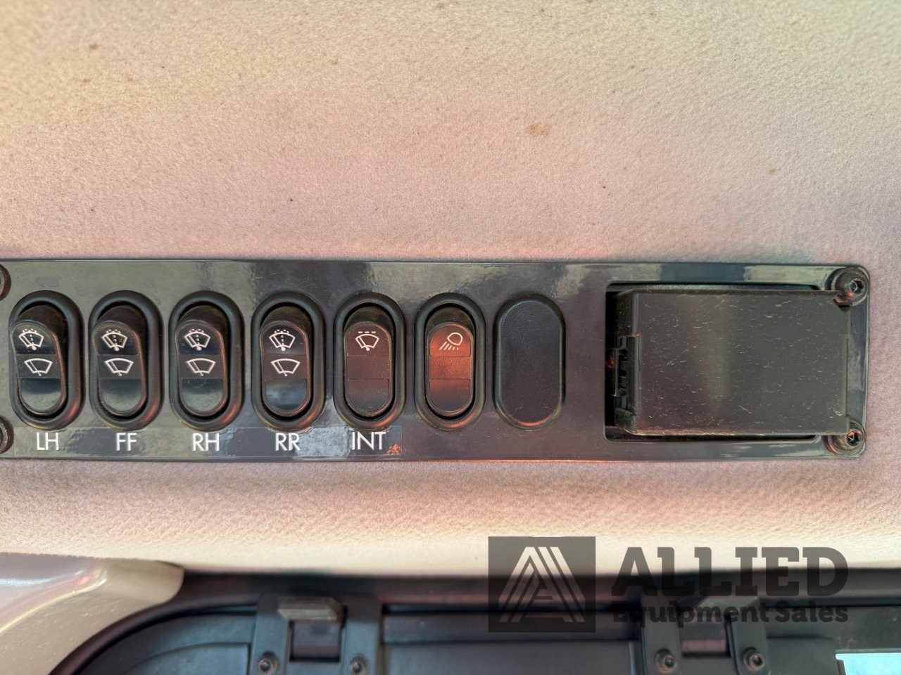 2015 KOMATSU D155AX-7 TRACK TYPE TRACTOR (DOZER)