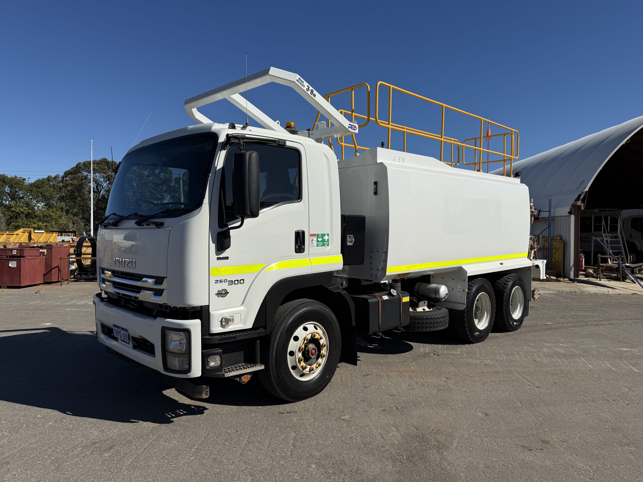 2021 ISUZU FVZ 260-300 WATER TRUCK WITH AES MODULE