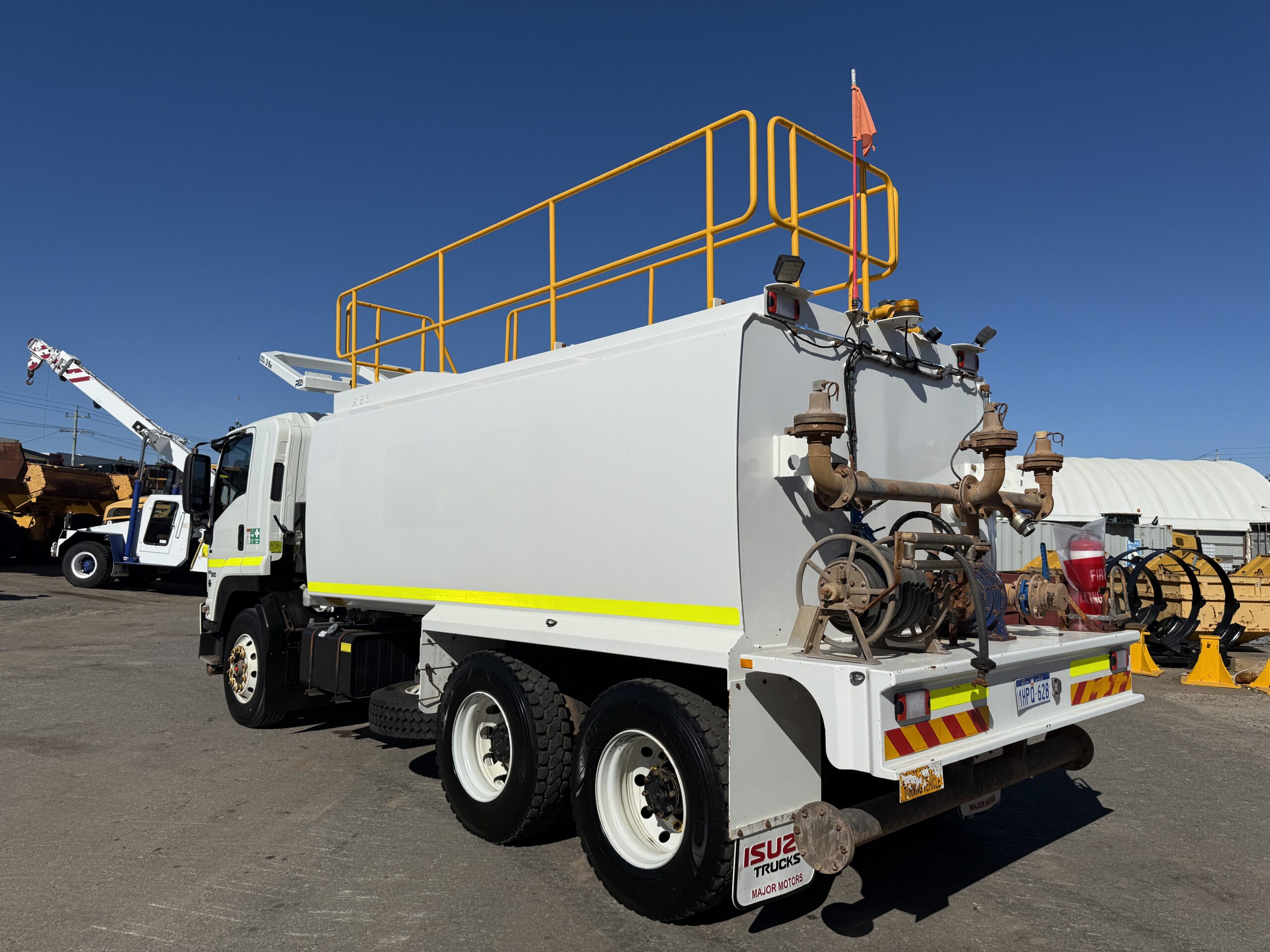 2021 ISUZU FVZ 260-300 WATER TRUCK WITH AES MODULE