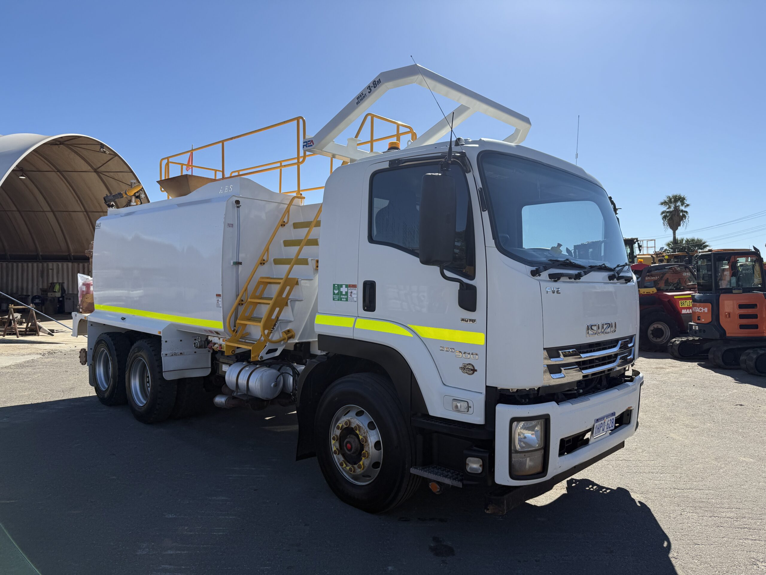 2021 ISUZU FVZ 260-300 WATER TRUCK WITH AES MODULE