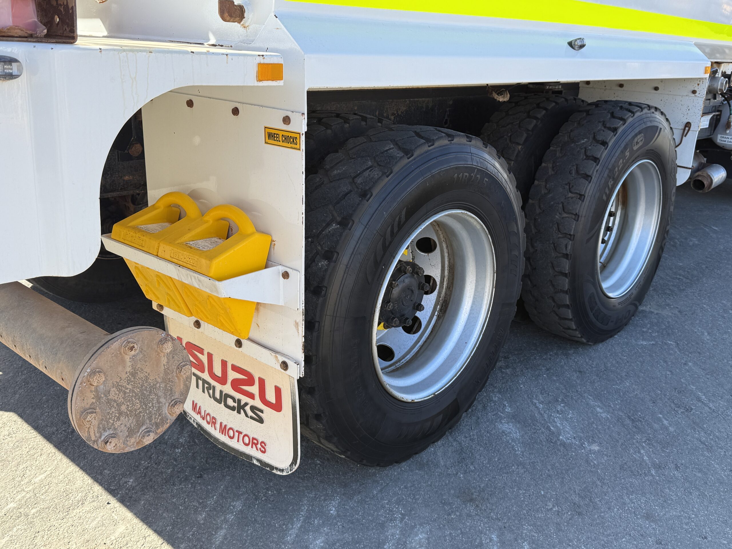 2021 ISUZU FVZ 260-300 WATER TRUCK WITH AES MODULE