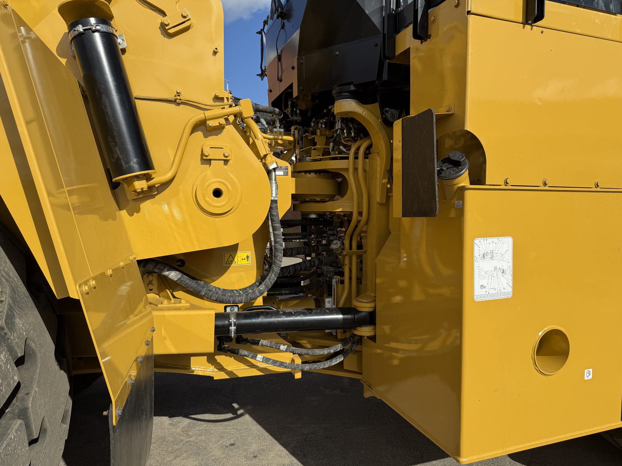 2023 CATERPILLAR 988K WHEEL LOADER