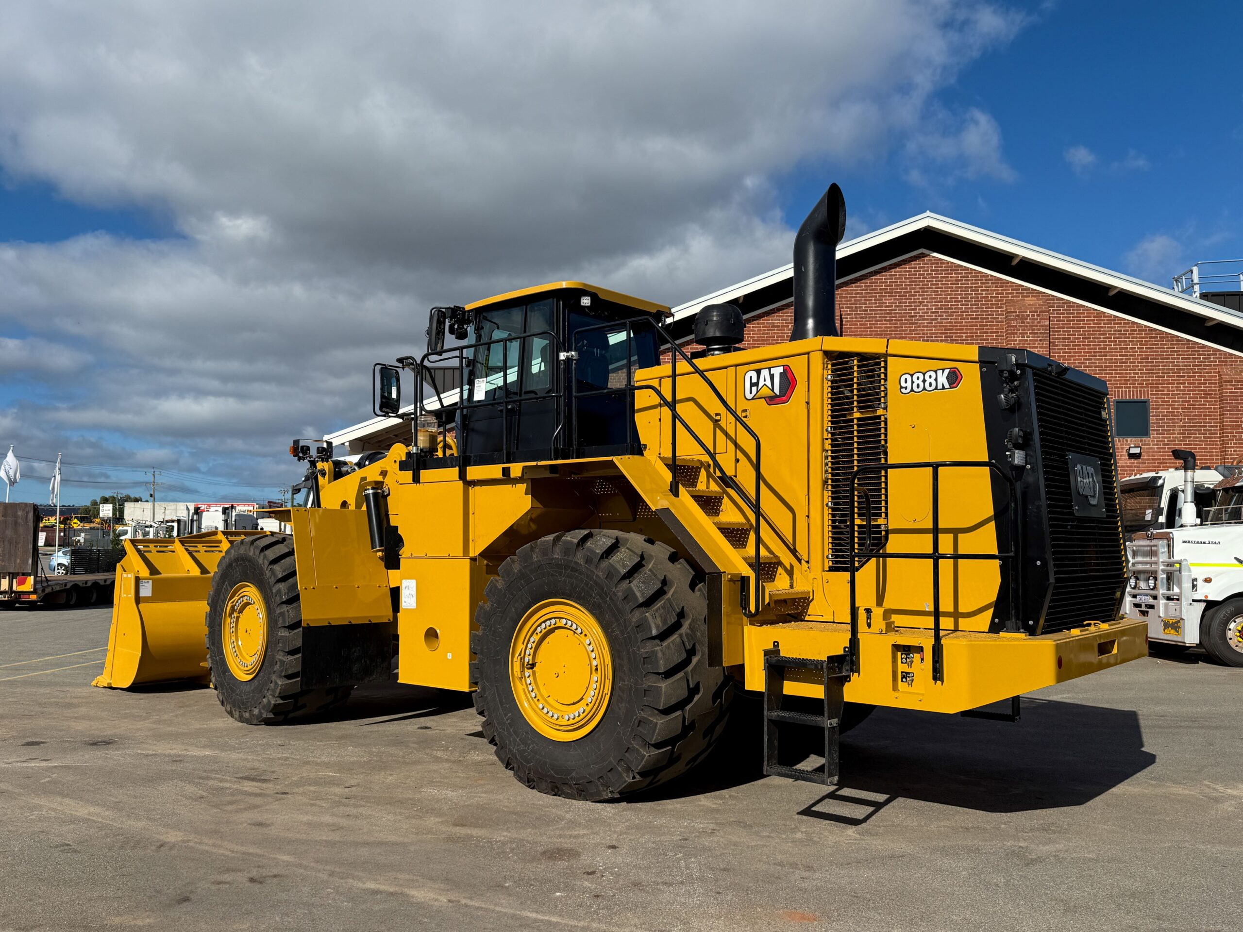 2023 CATERPILLAR 988K WHEEL LOADER