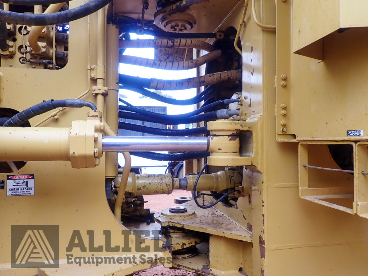 2012 CATERPILLAR 992K WHEEL LOADER