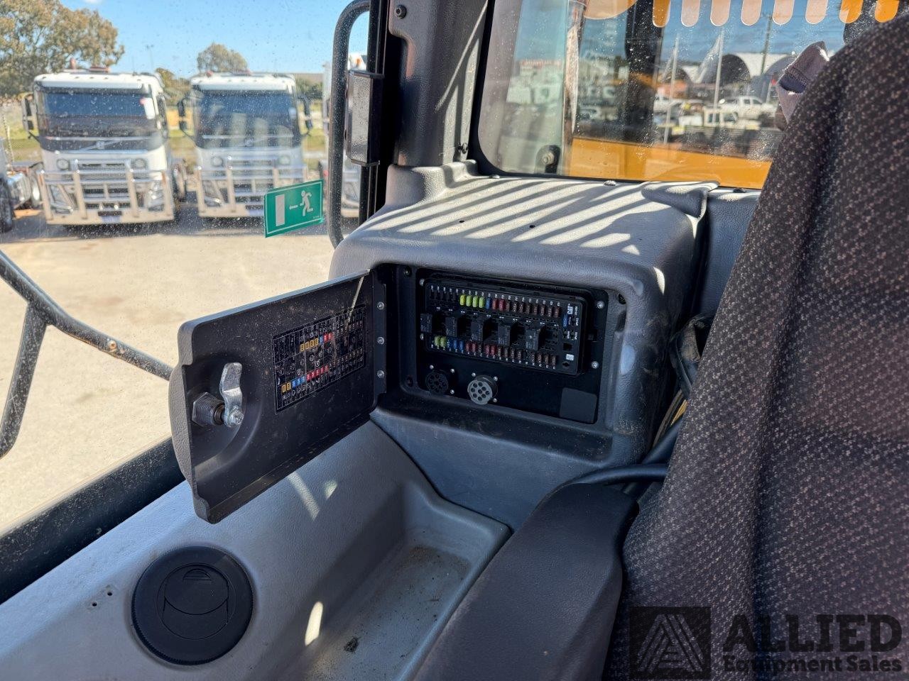 2017 CATERPILLAR 745C ARTICULATED DUMP TRUCK