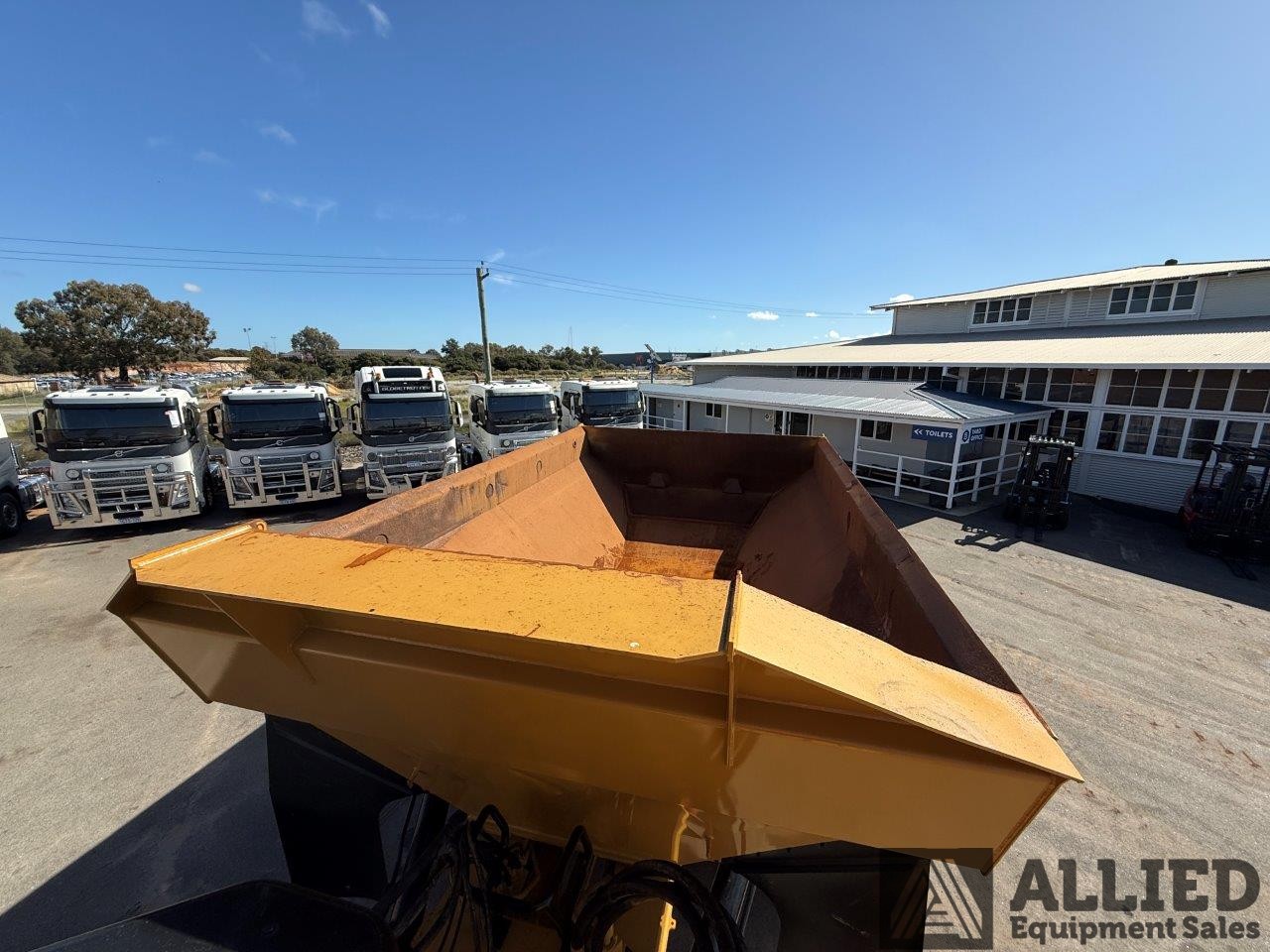 2017 CATERPILLAR 745C ARTICULATED DUMP TRUCK