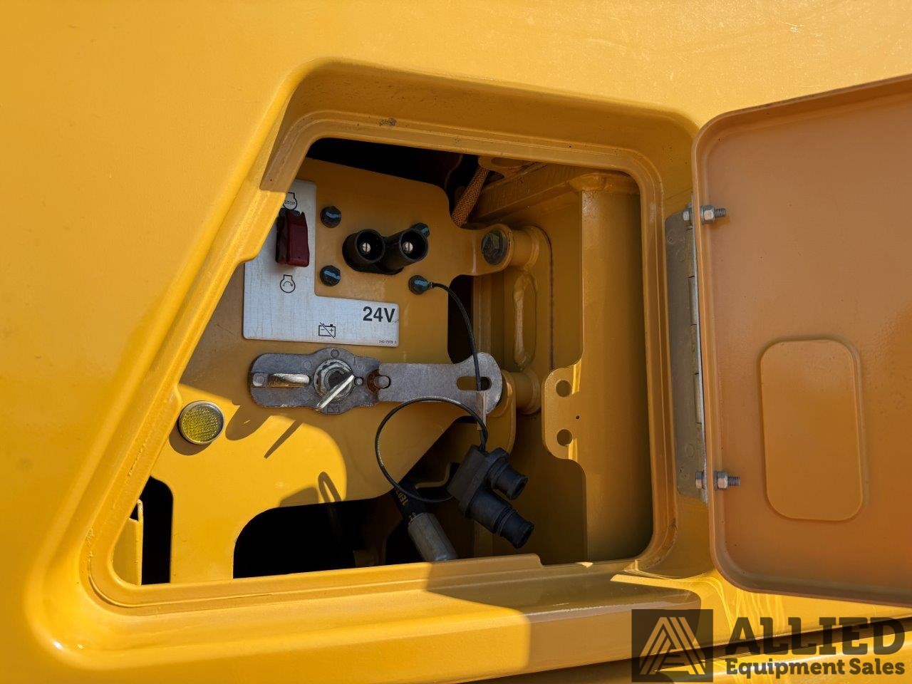 2017 CATERPILLAR 745C ARTICULATED DUMP TRUCK