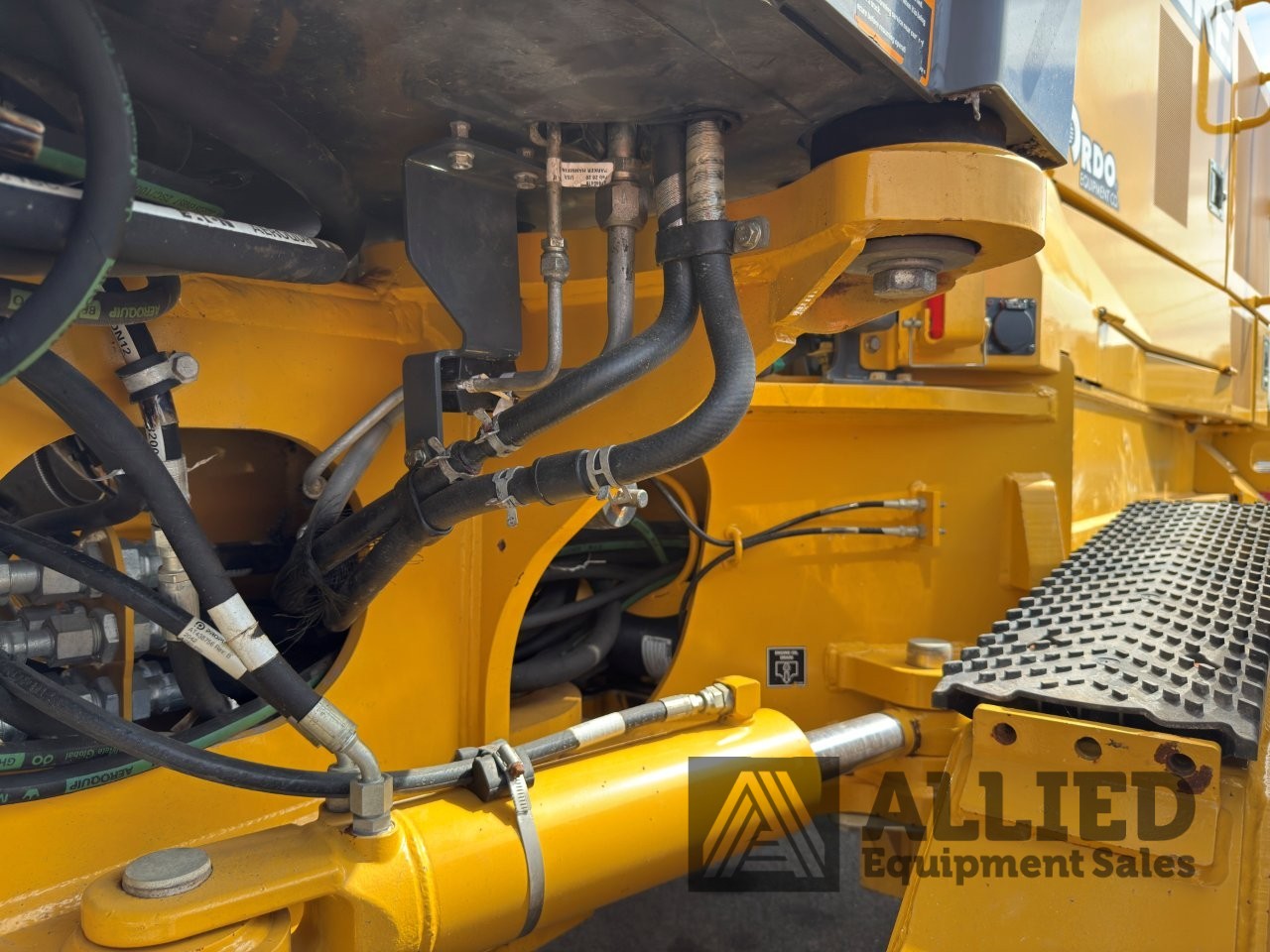 2020 JOHN DEERE 872GP MOTOR GRADER