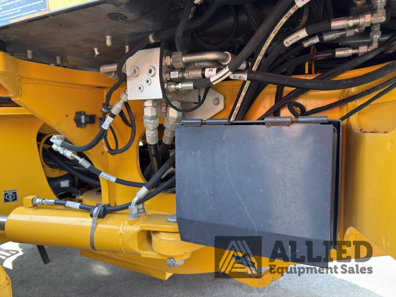 2020 JOHN DEERE 872GP MOTOR GRADER