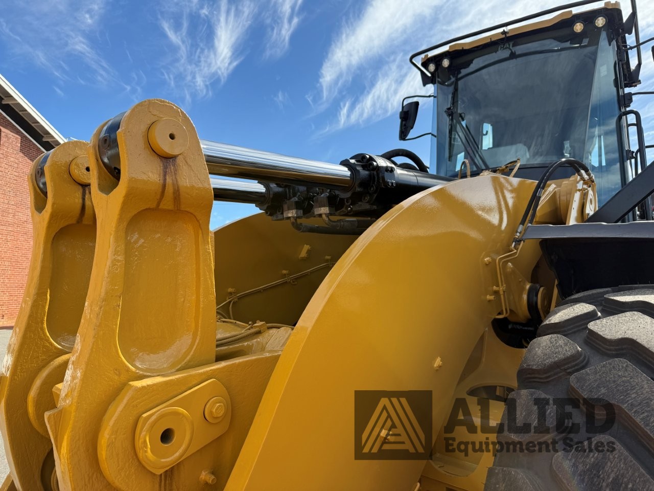 2023 CATERPILLAR 980 WHEEL LOADER