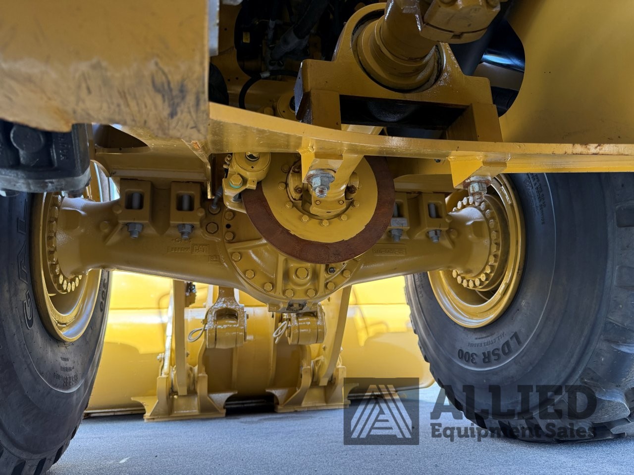 2023 CATERPILLAR 980 WHEEL LOADER