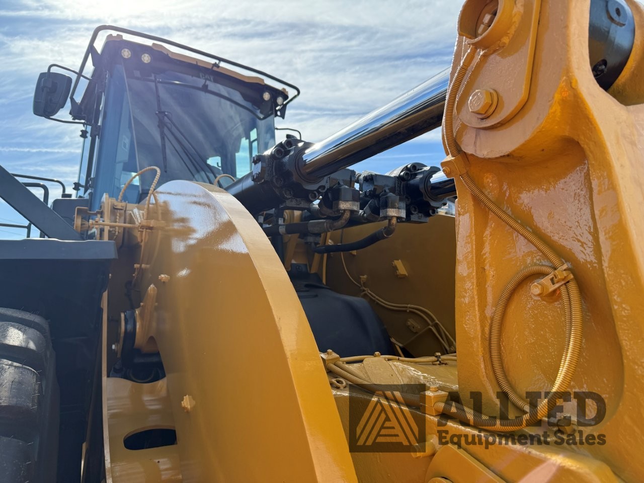 2023 CATERPILLAR 980 WHEEL LOADER