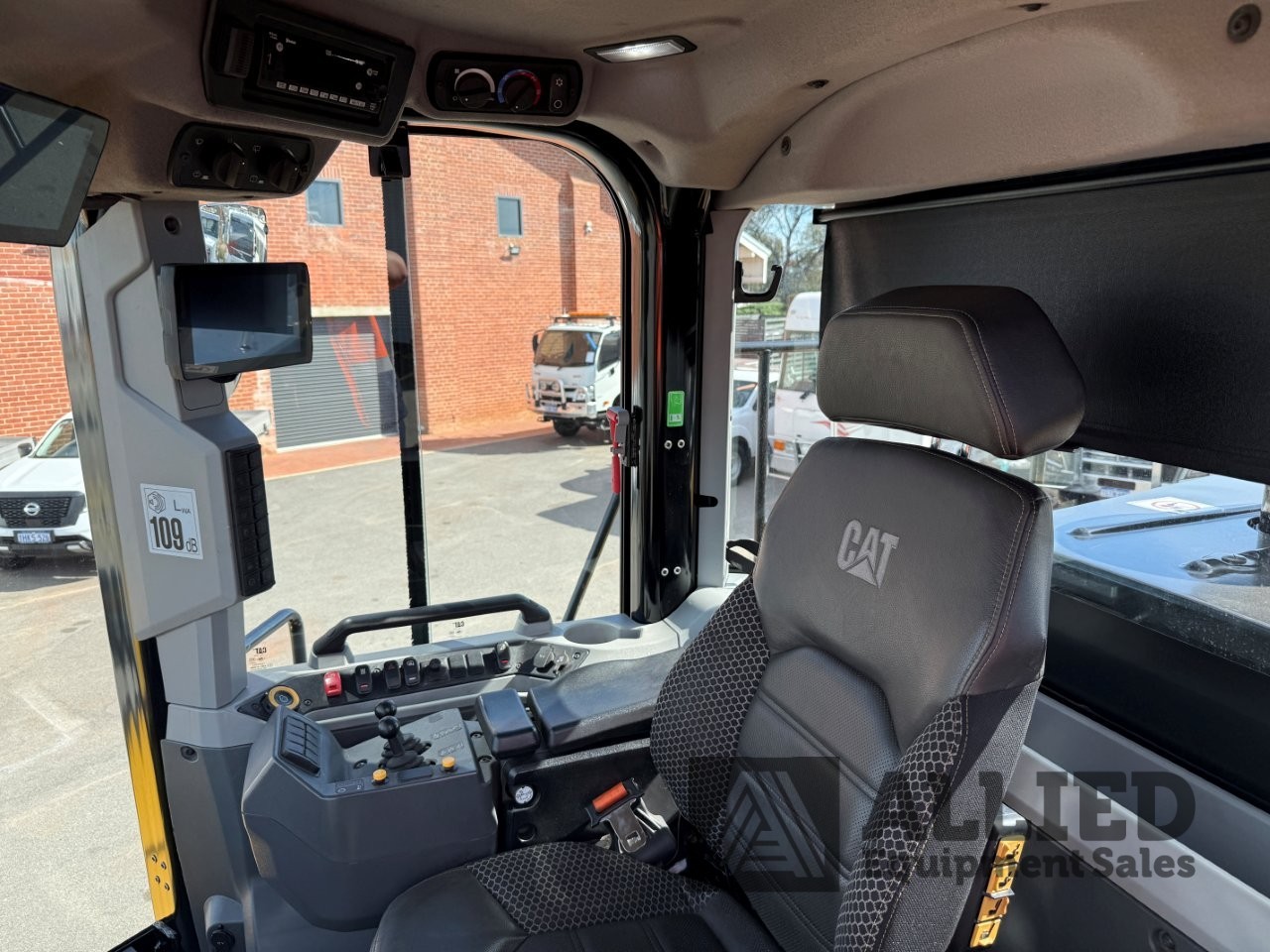 2023 CATERPILLAR 980 WHEEL LOADER