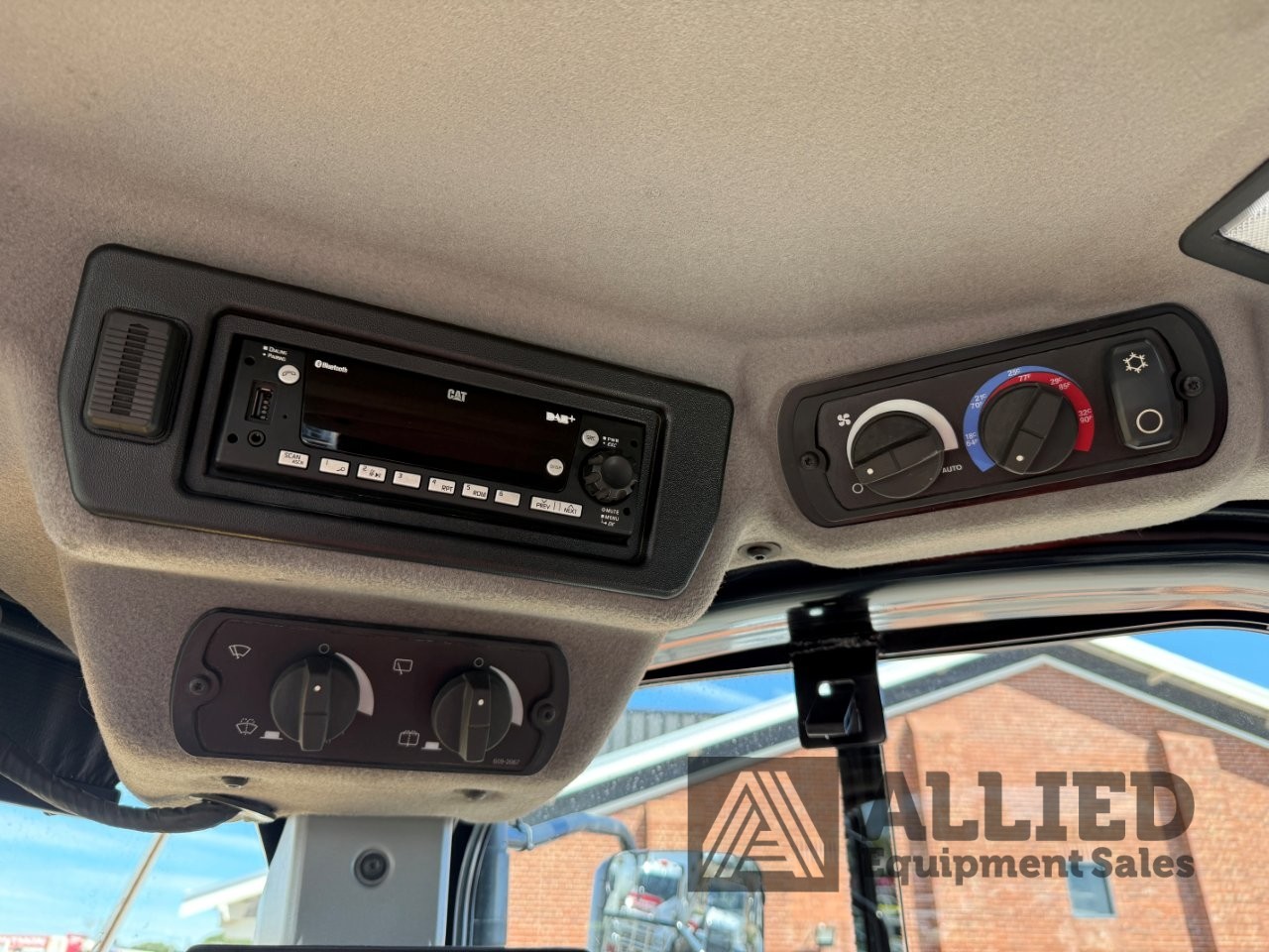 2023 CATERPILLAR 980 WHEEL LOADER