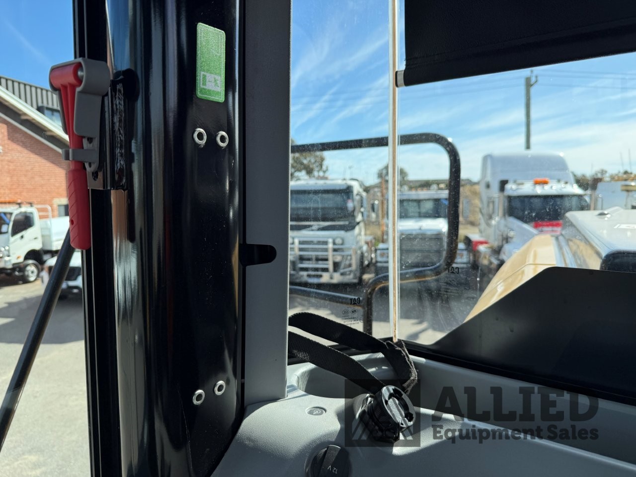 2023 CATERPILLAR 980 WHEEL LOADER