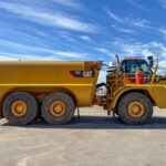 2006 CATERPILLAR 740 WATER CART