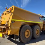 2006 CATERPILLAR 740 WATER CART