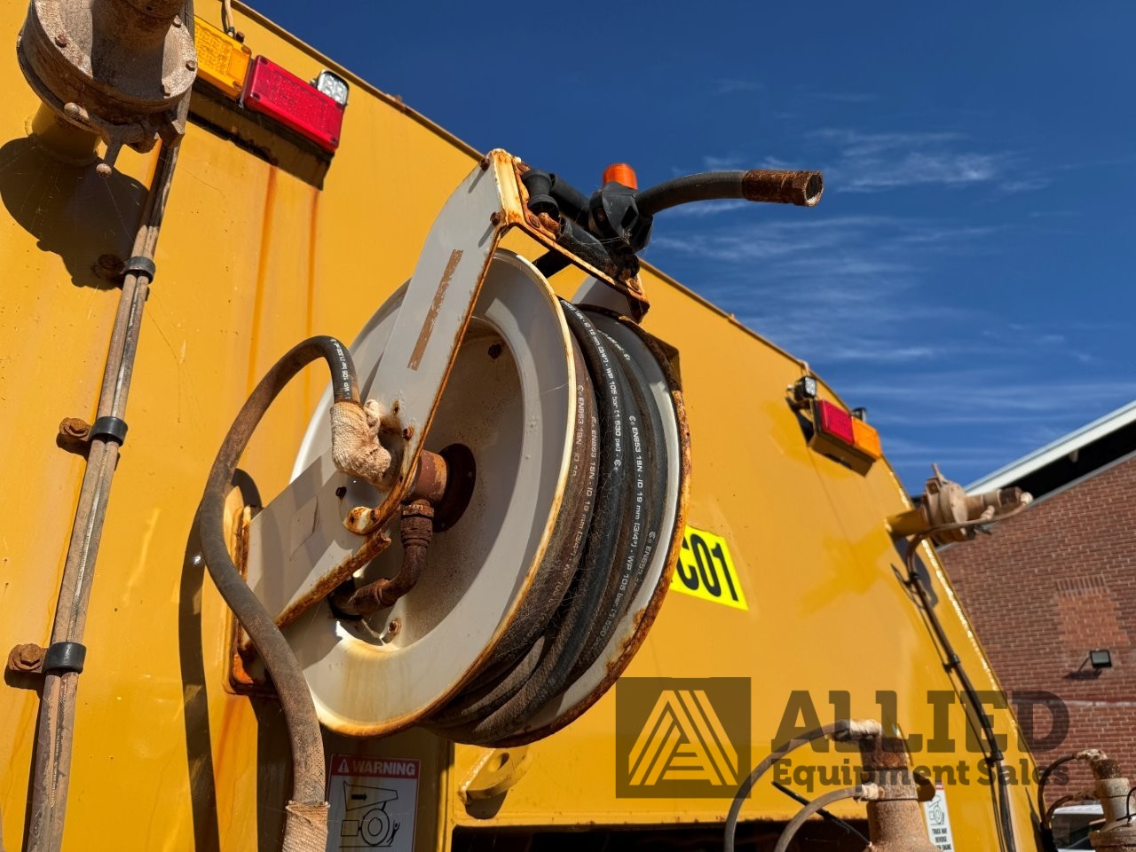 2006 CATERPILLAR 740 WATER CART