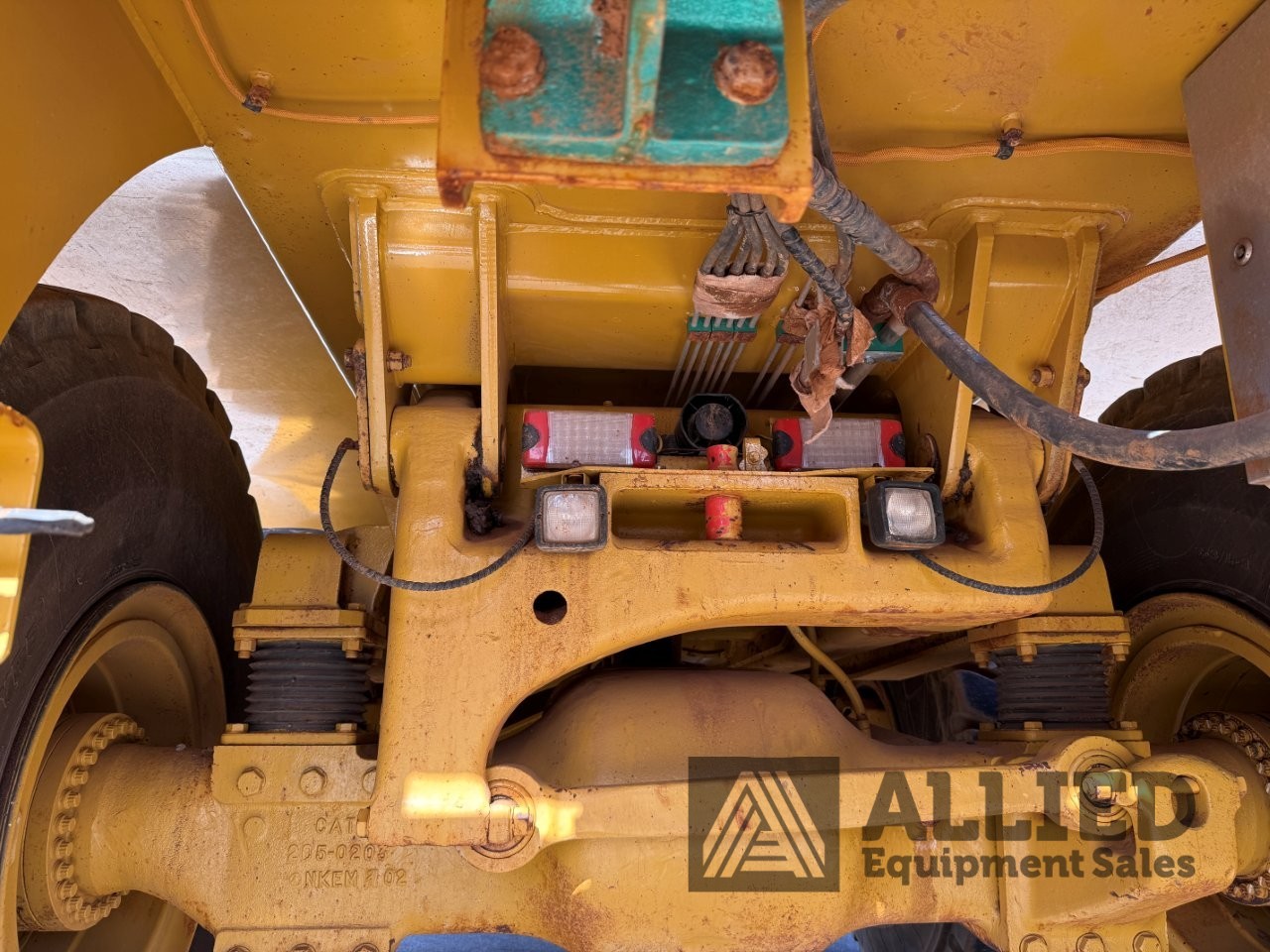 2006 CATERPILLAR 740 WATER CART