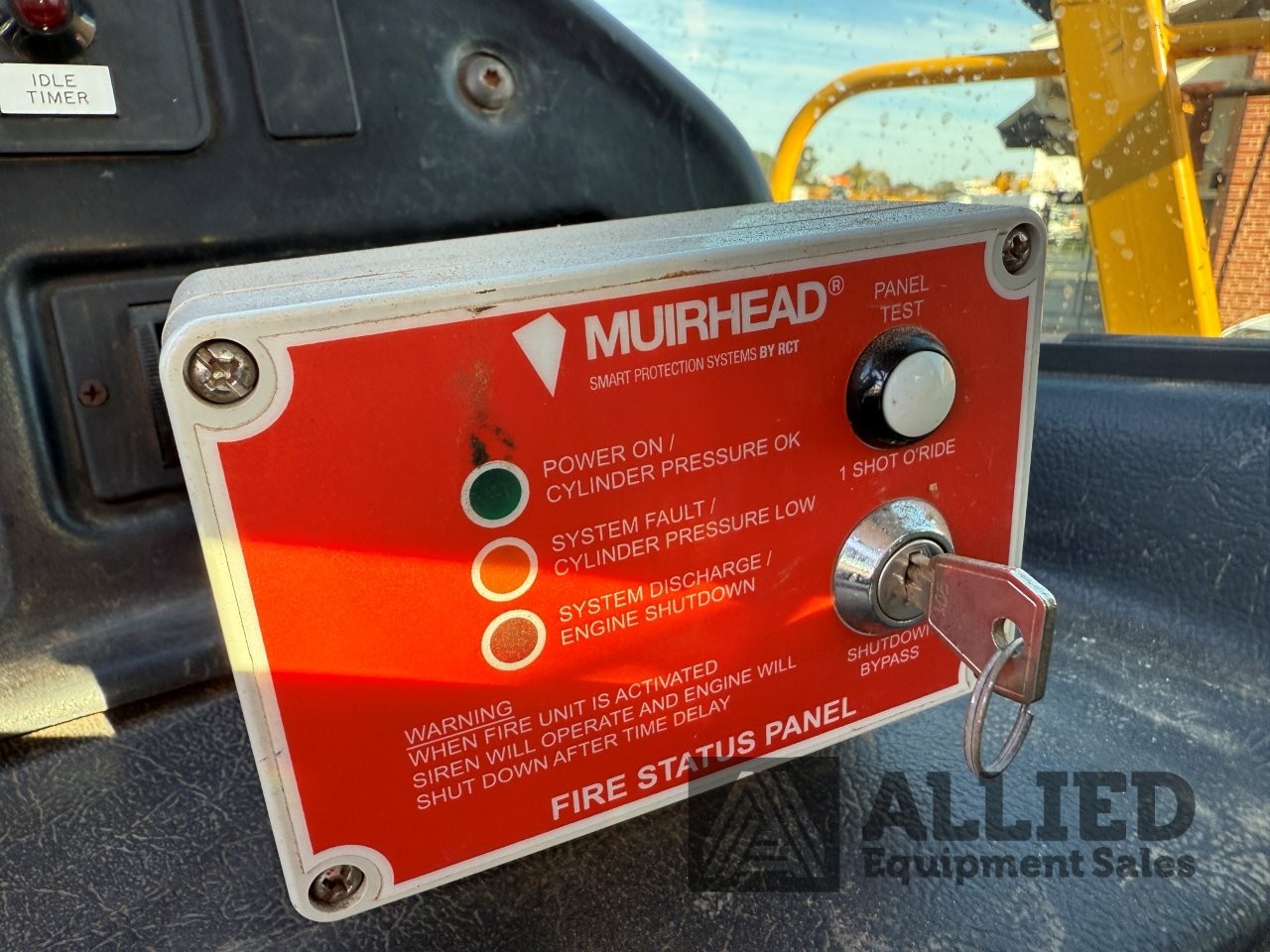 2006 CATERPILLAR 740 WATER CART