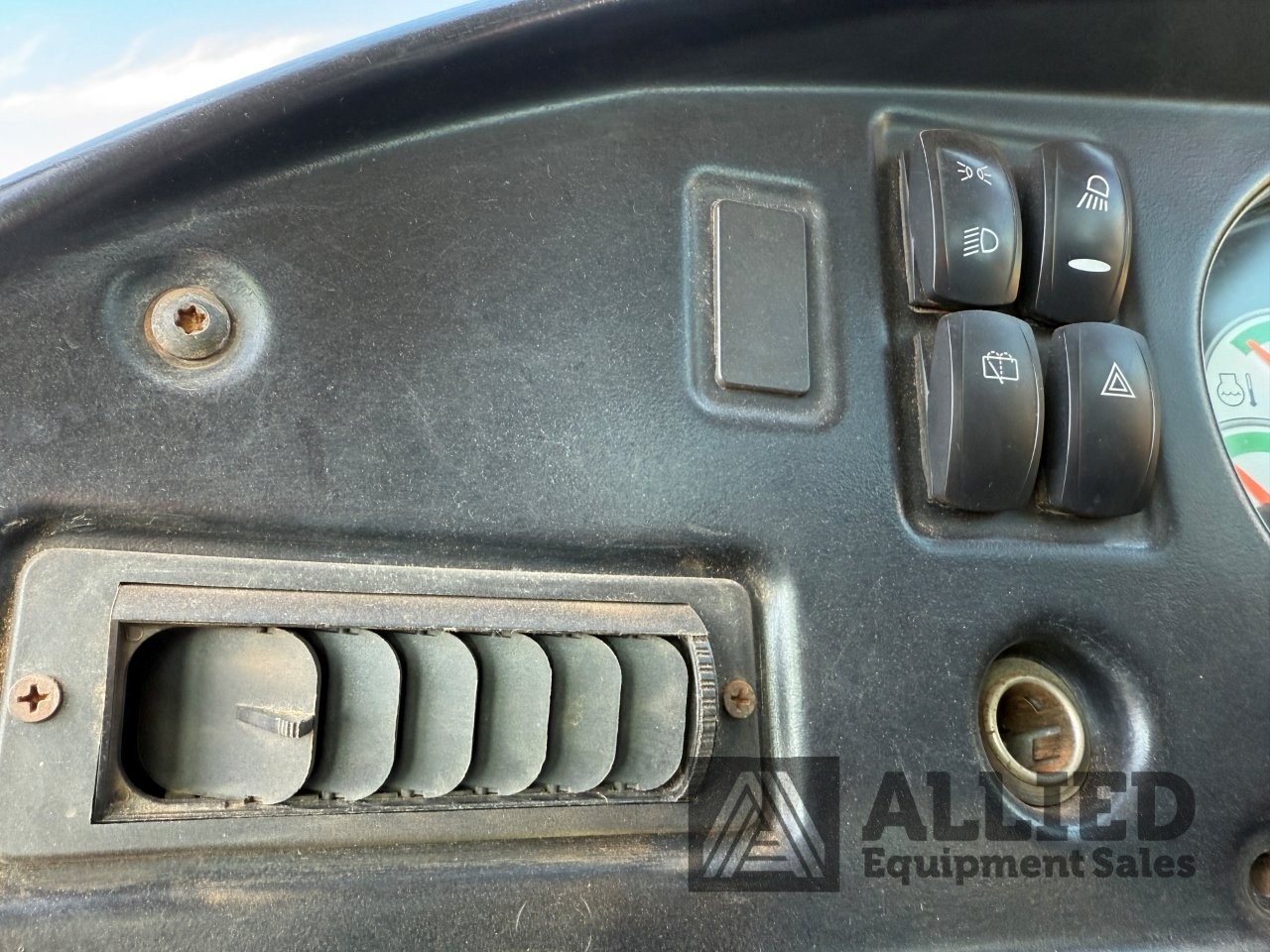 2006 CATERPILLAR 740 WATER CART