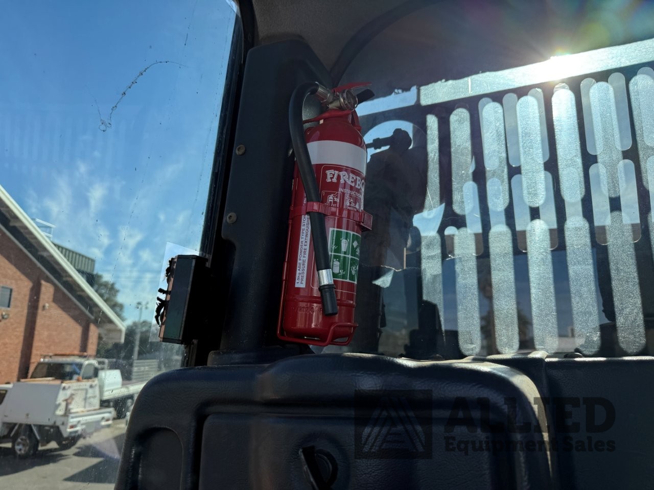 2006 CATERPILLAR 740 WATER CART