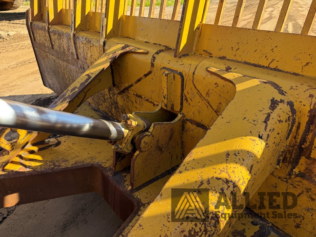 2013 CATERPILLAR 836K COMPACTOR