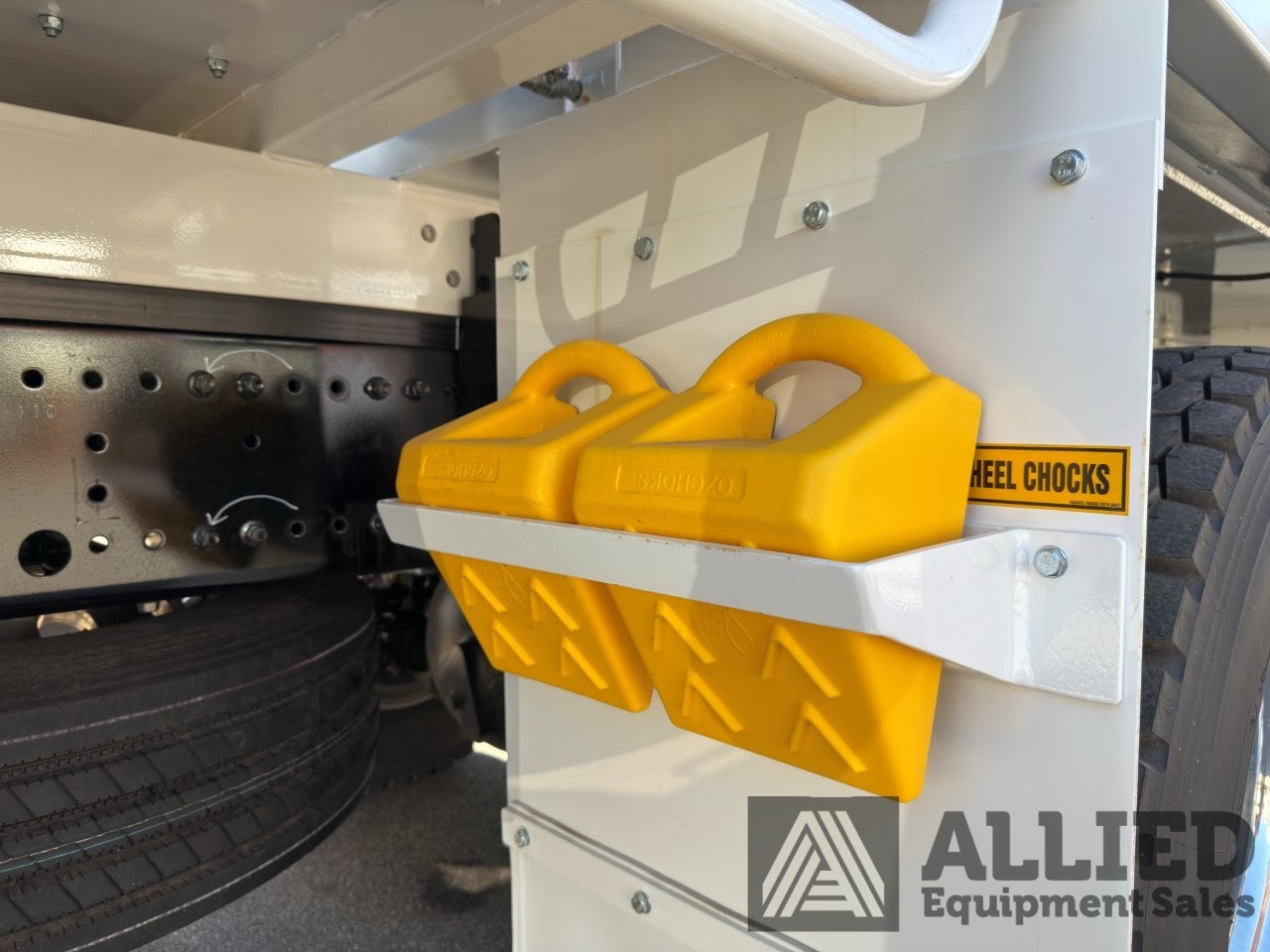 2024 HINO FM500 SERVICE TRUCK C/W AES 7000 SERVICE MODULE