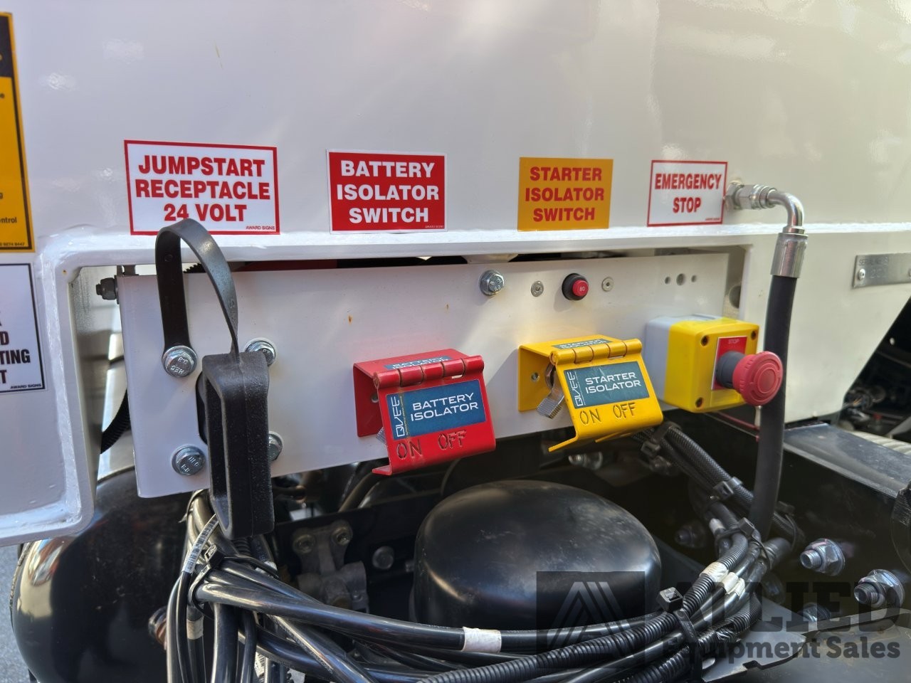 2024 HINO FM500 SERVICE TRUCK C/W AES 7000 SERVICE MODULE