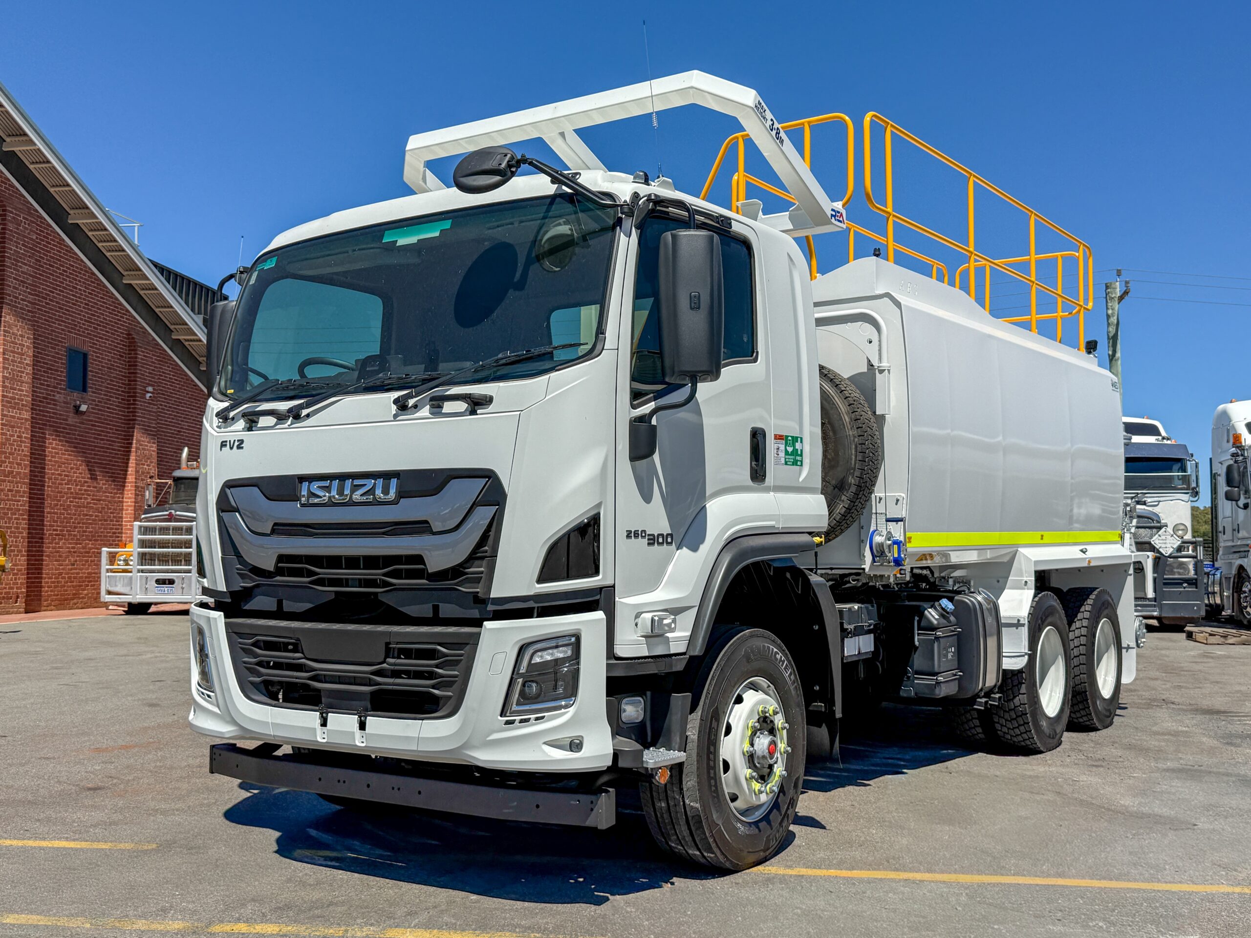 2025 ISUZU FVZ260-300 6X4 MLWB WATER TRUCK C/W AES 14,000L WATER MODULE