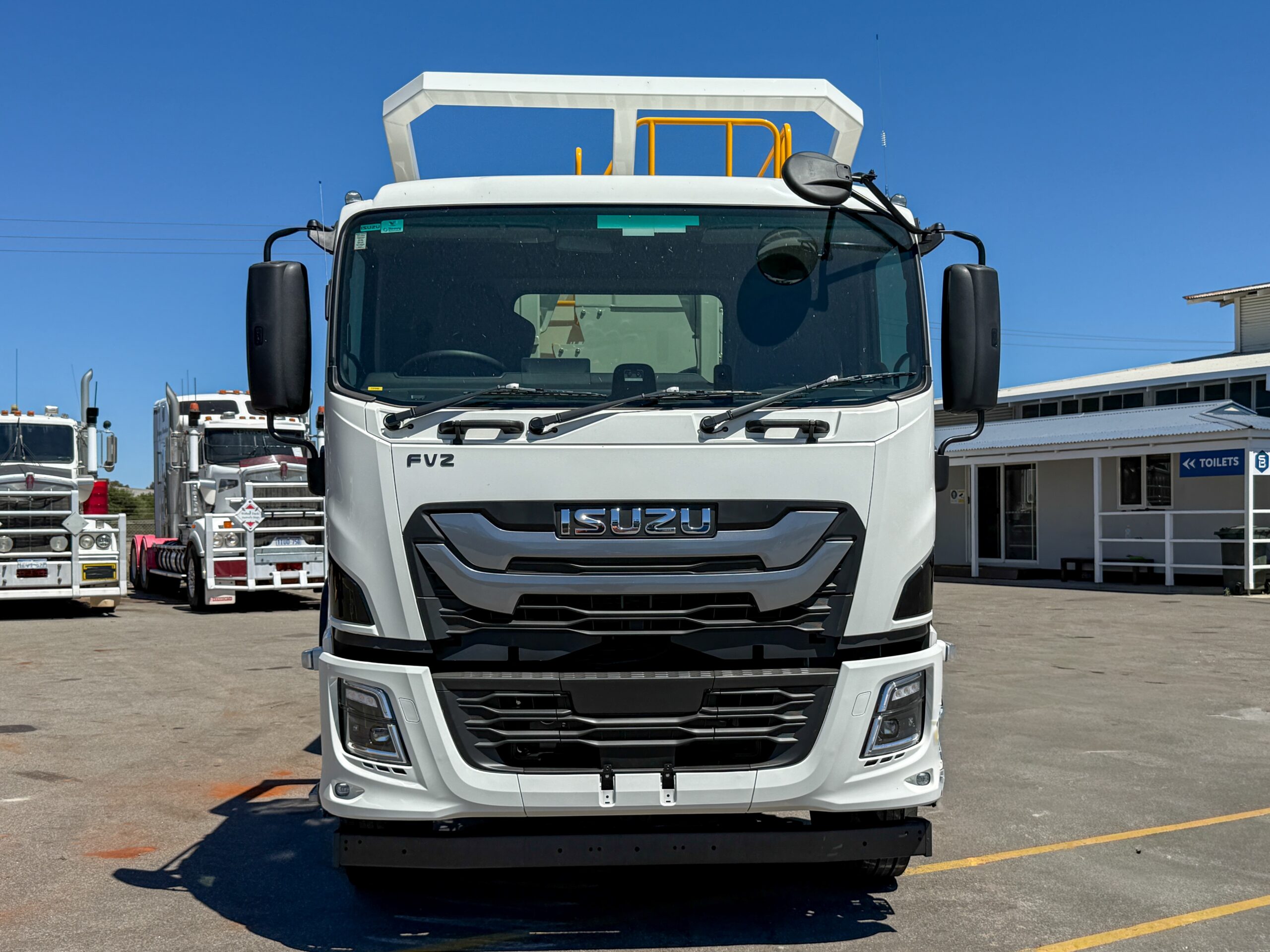 2025 ISUZU FVZ260-300 6X4 MLWB WATER TRUCK C/W AES 14,000L WATER MODULE