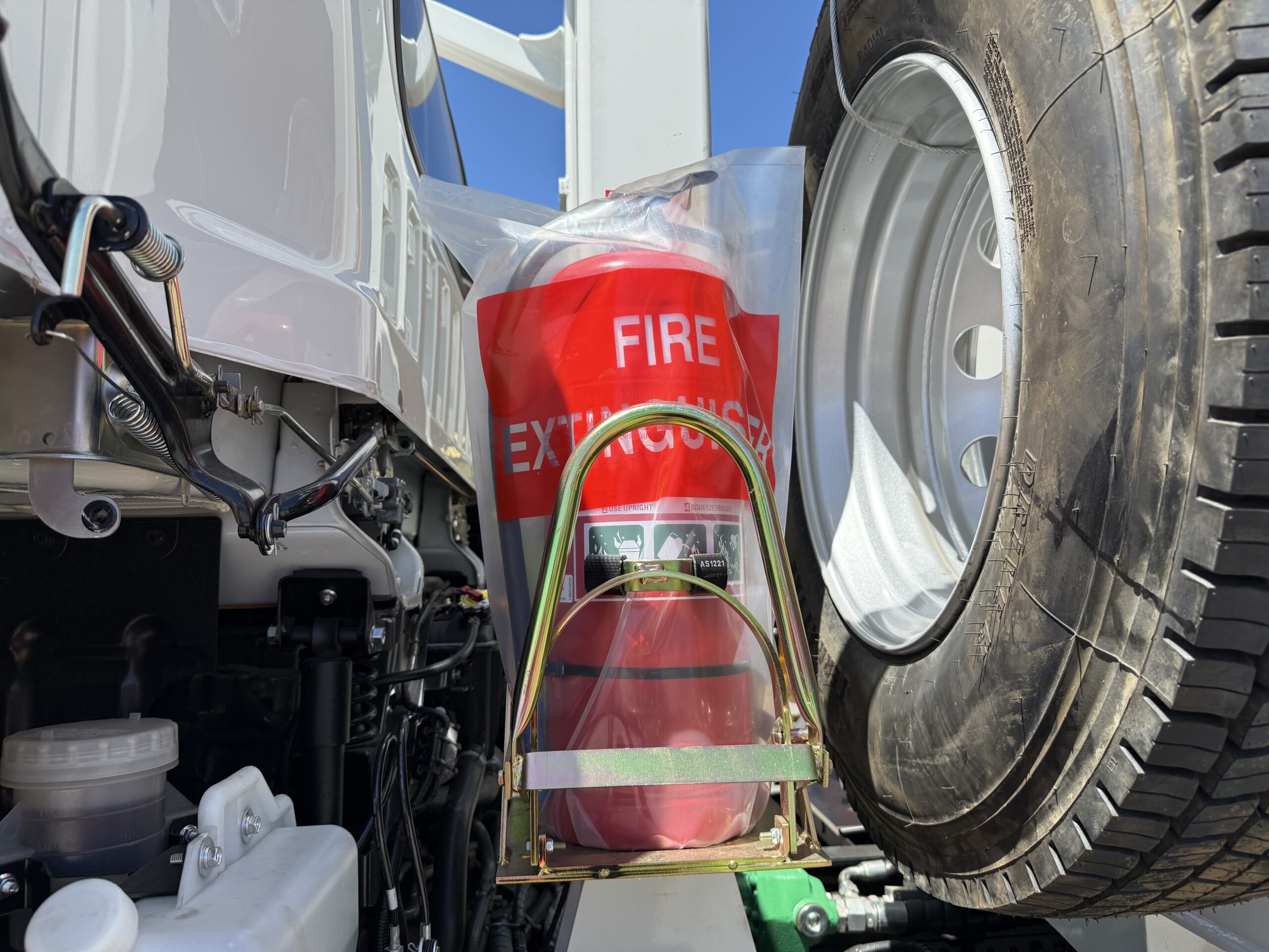 2025 ISUZU FVZ260-300 6X4 MLWB WATER TRUCK C/W AES 14,000L WATER MODULE