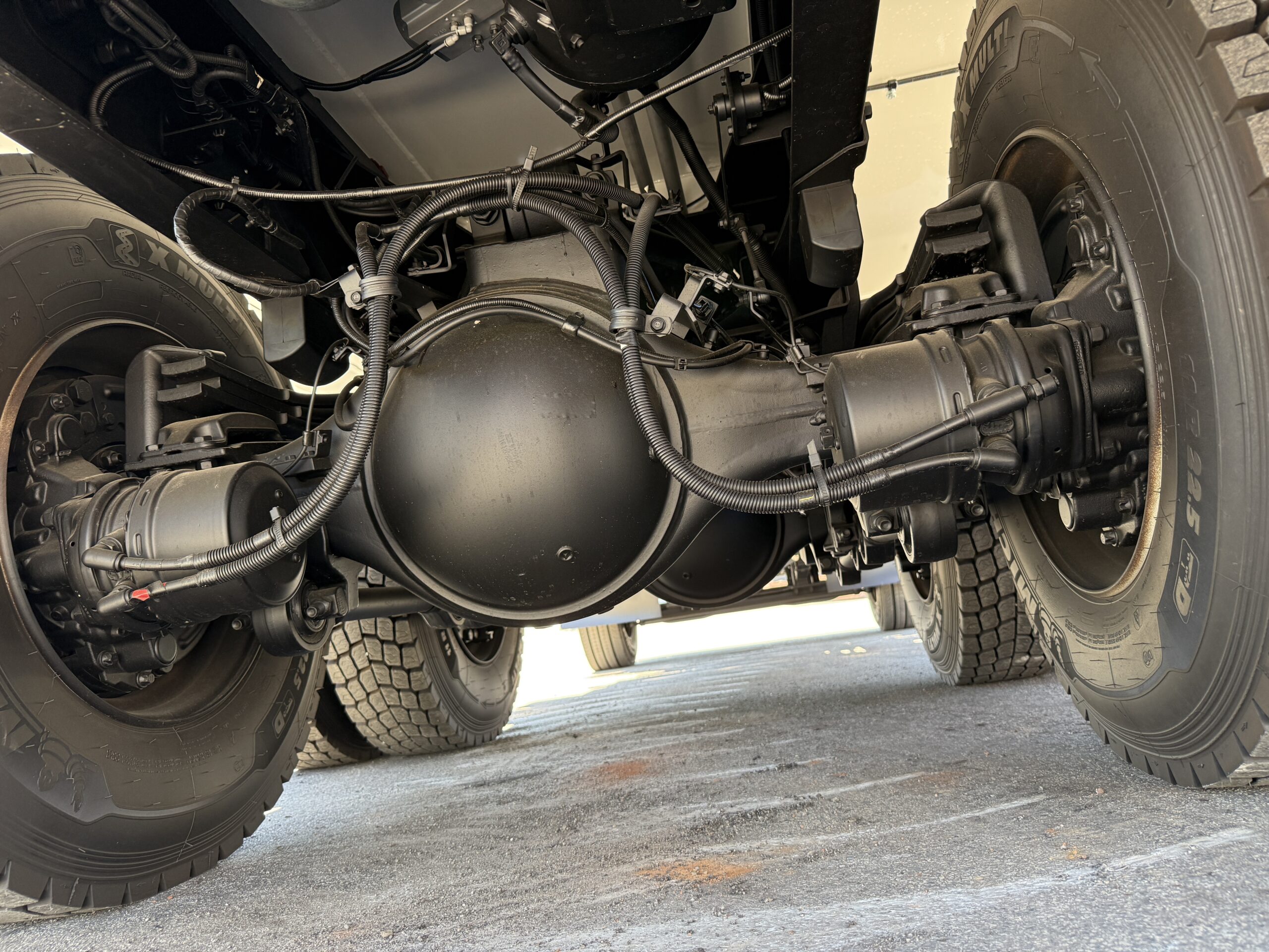 2025 ISUZU FVZ260-300 6X4 MLWB WATER TRUCK C/W AES 14,000L WATER MODULE