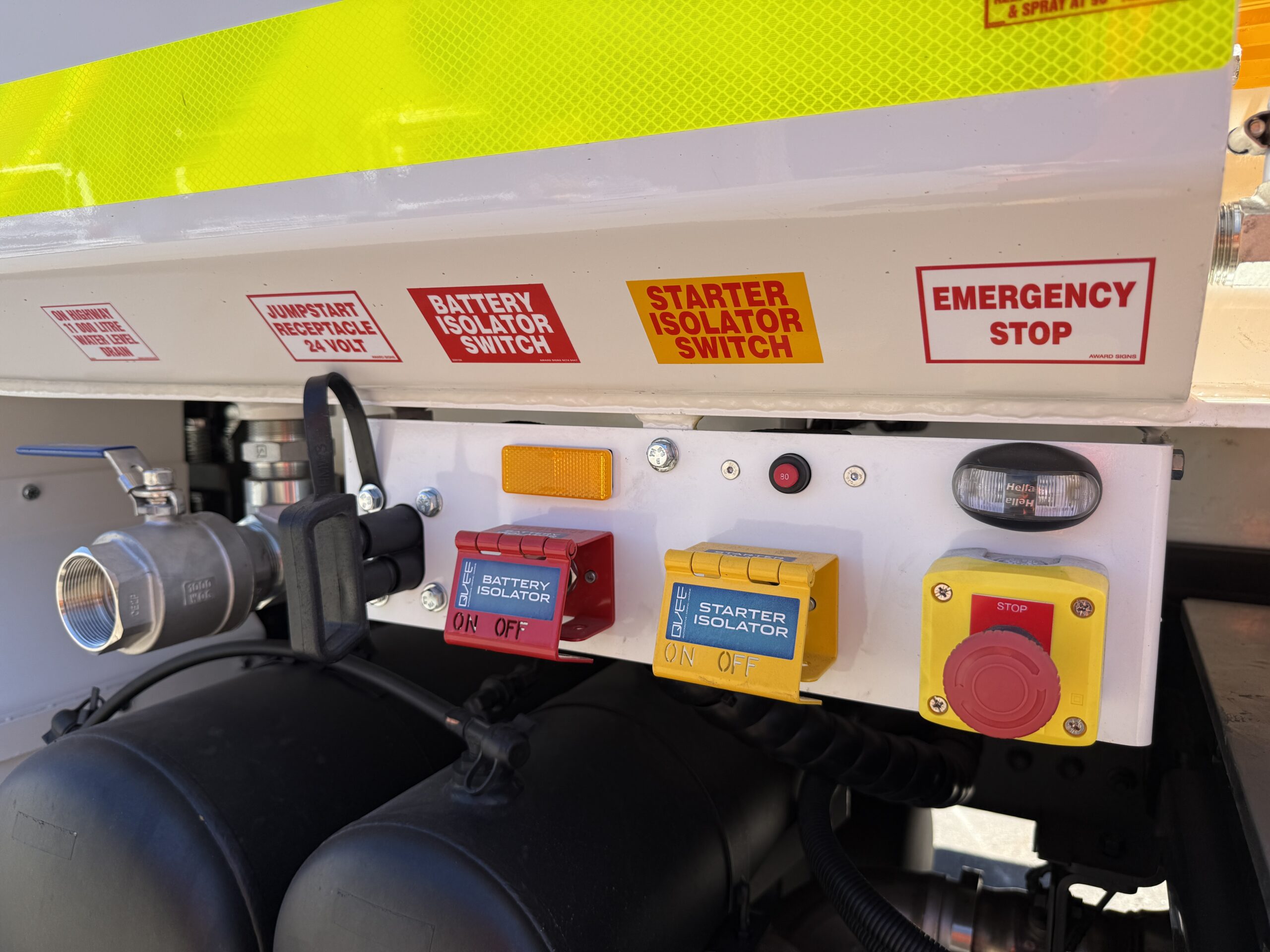 2025 ISUZU FVZ260-300 6X4 MLWB WATER TRUCK C/W AES 14,000L WATER MODULE