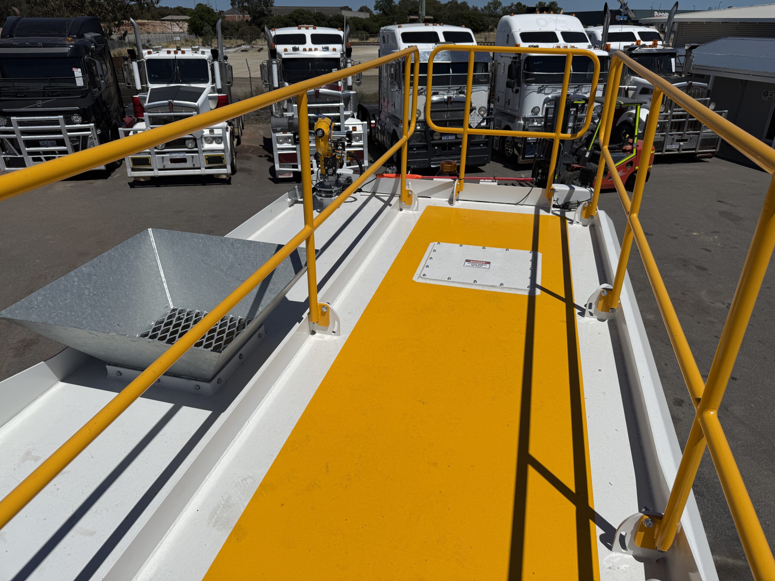 2025 ISUZU FVZ260-300 6X4 MLWB WATER TRUCK C/W AES 14,000L WATER MODULE