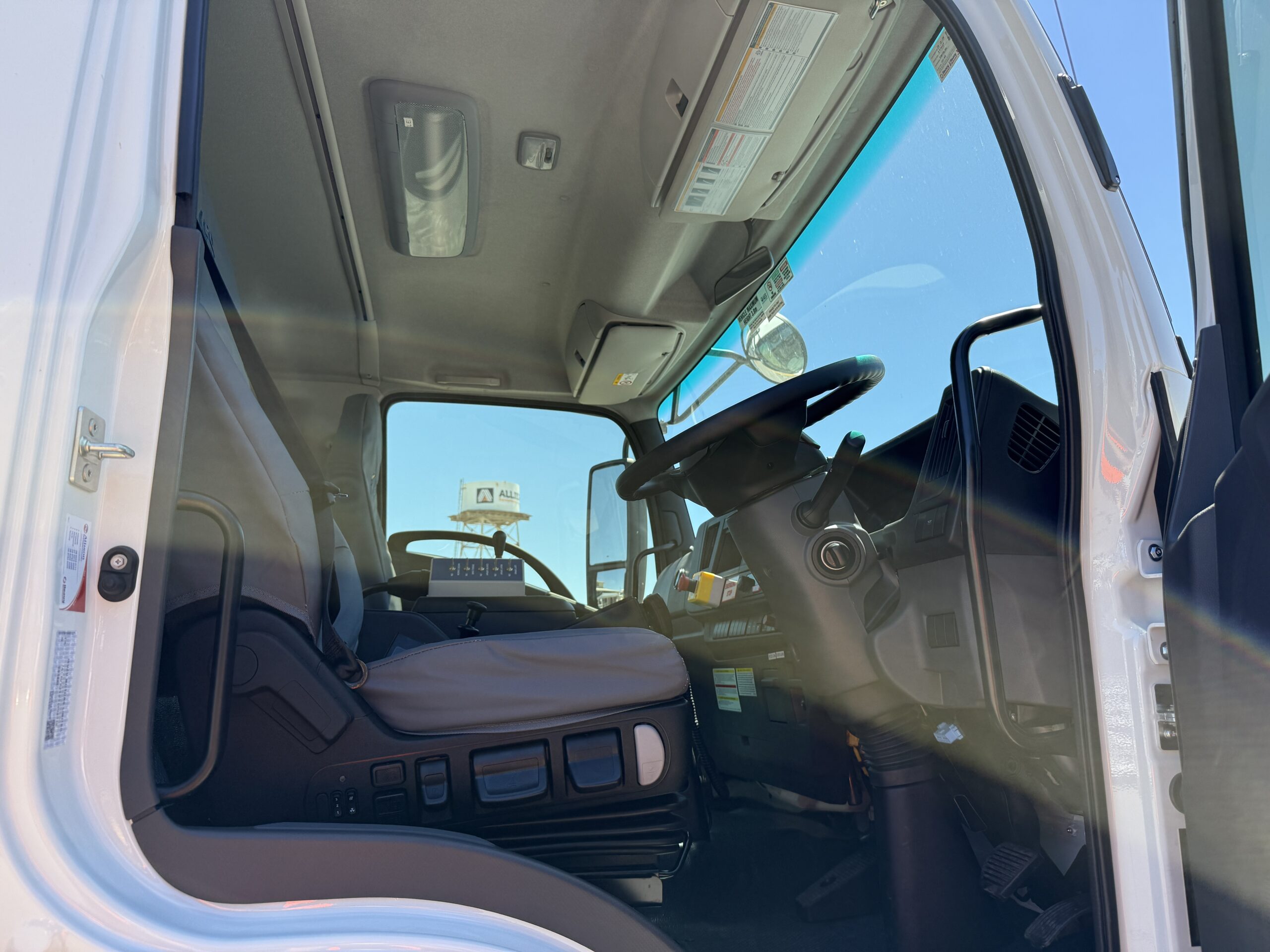 2025 ISUZU FVZ260-300 6X4 MLWB WATER TRUCK C/W AES 14,000L WATER MODULE