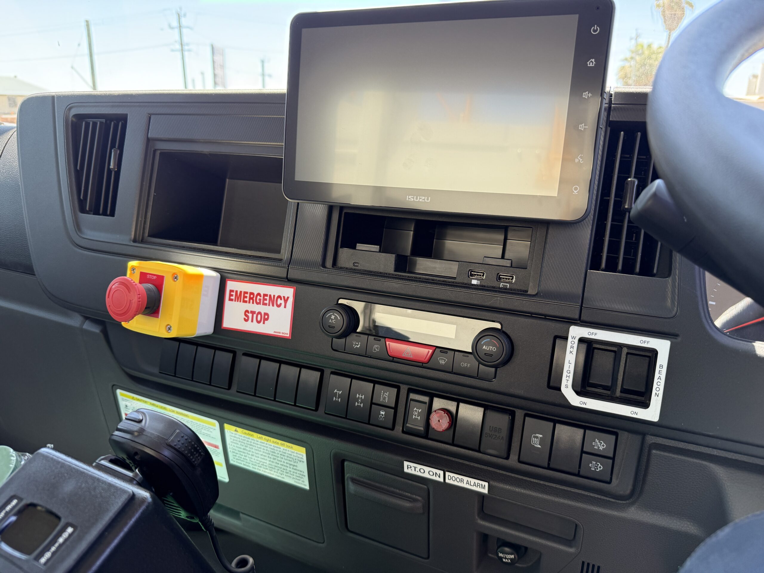 2025 ISUZU FVZ260-300 6X4 MLWB WATER TRUCK C/W AES 14,000L WATER MODULE