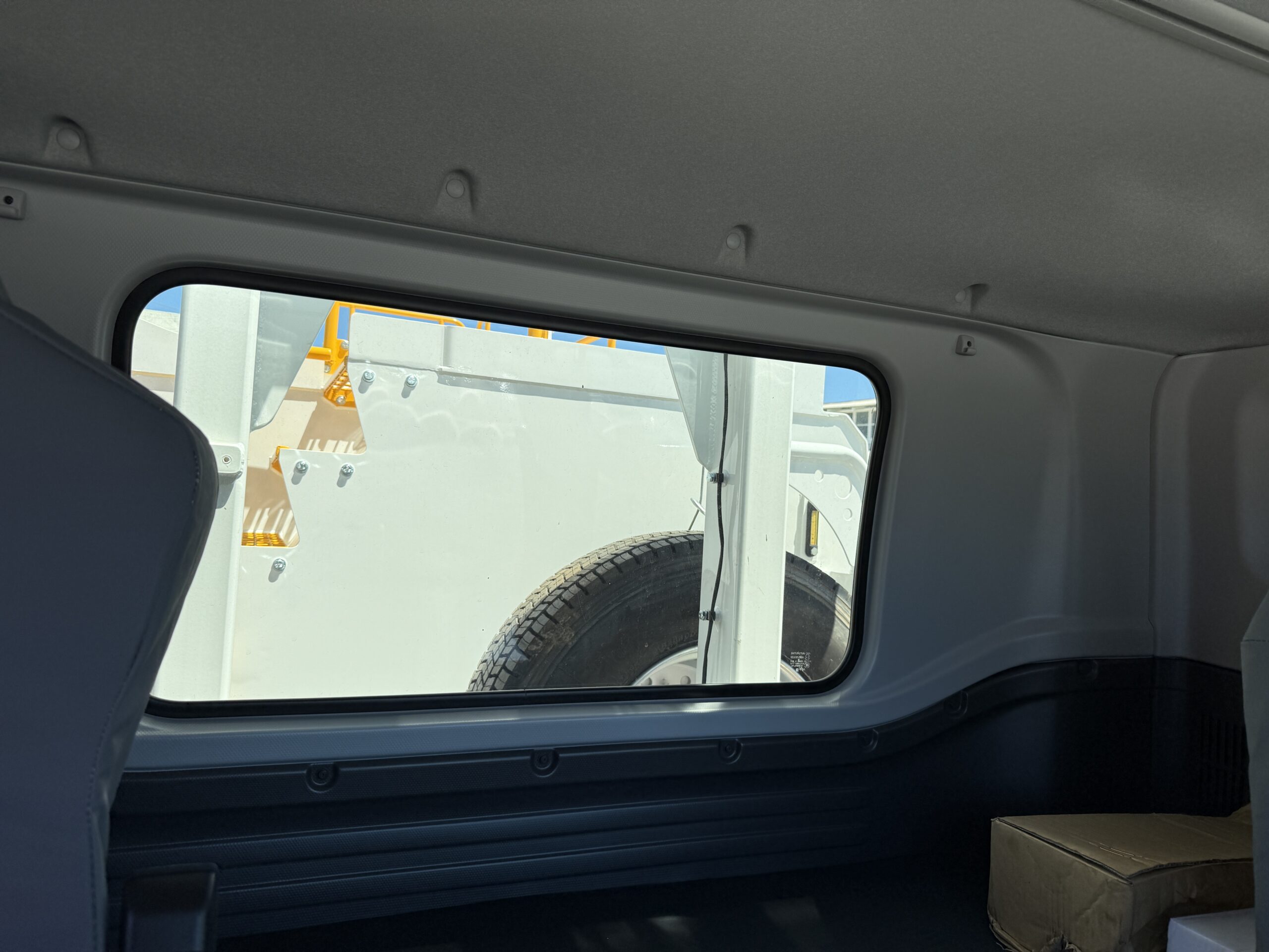 2025 ISUZU FVZ260-300 6X4 MLWB WATER TRUCK C/W AES 14,000L WATER MODULE