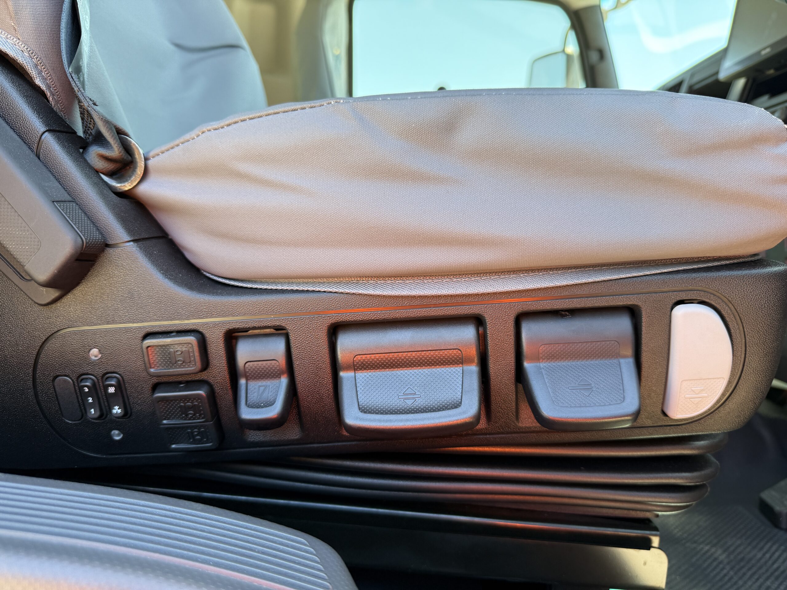 2025 ISUZU FVZ260-300 6X4 MLWB WATER TRUCK C/W AES 14,000L WATER MODULE