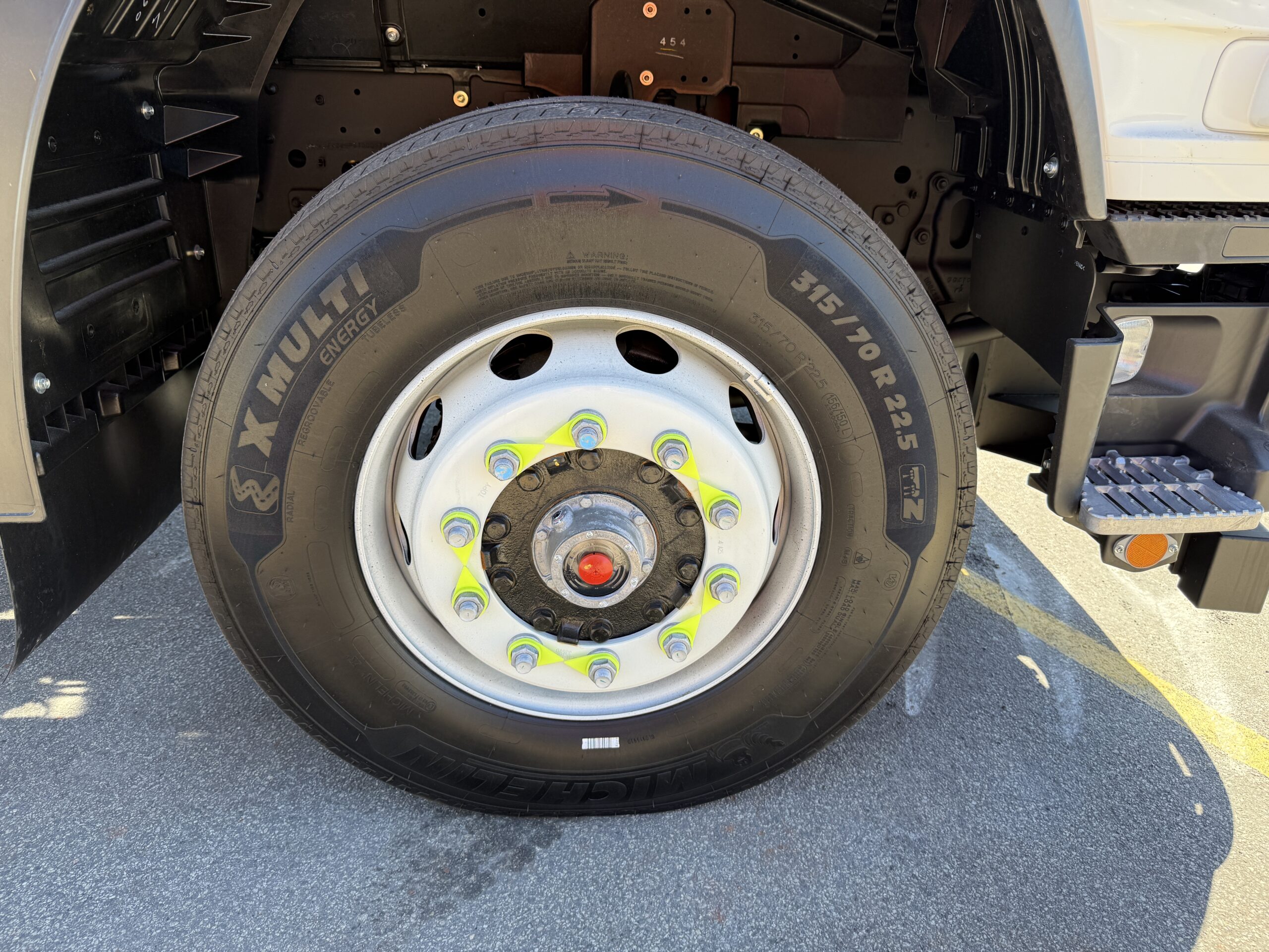 2025 ISUZU FVZ260-300 6X4 MLWB WATER TRUCK C/W AES 14,000L WATER MODULE