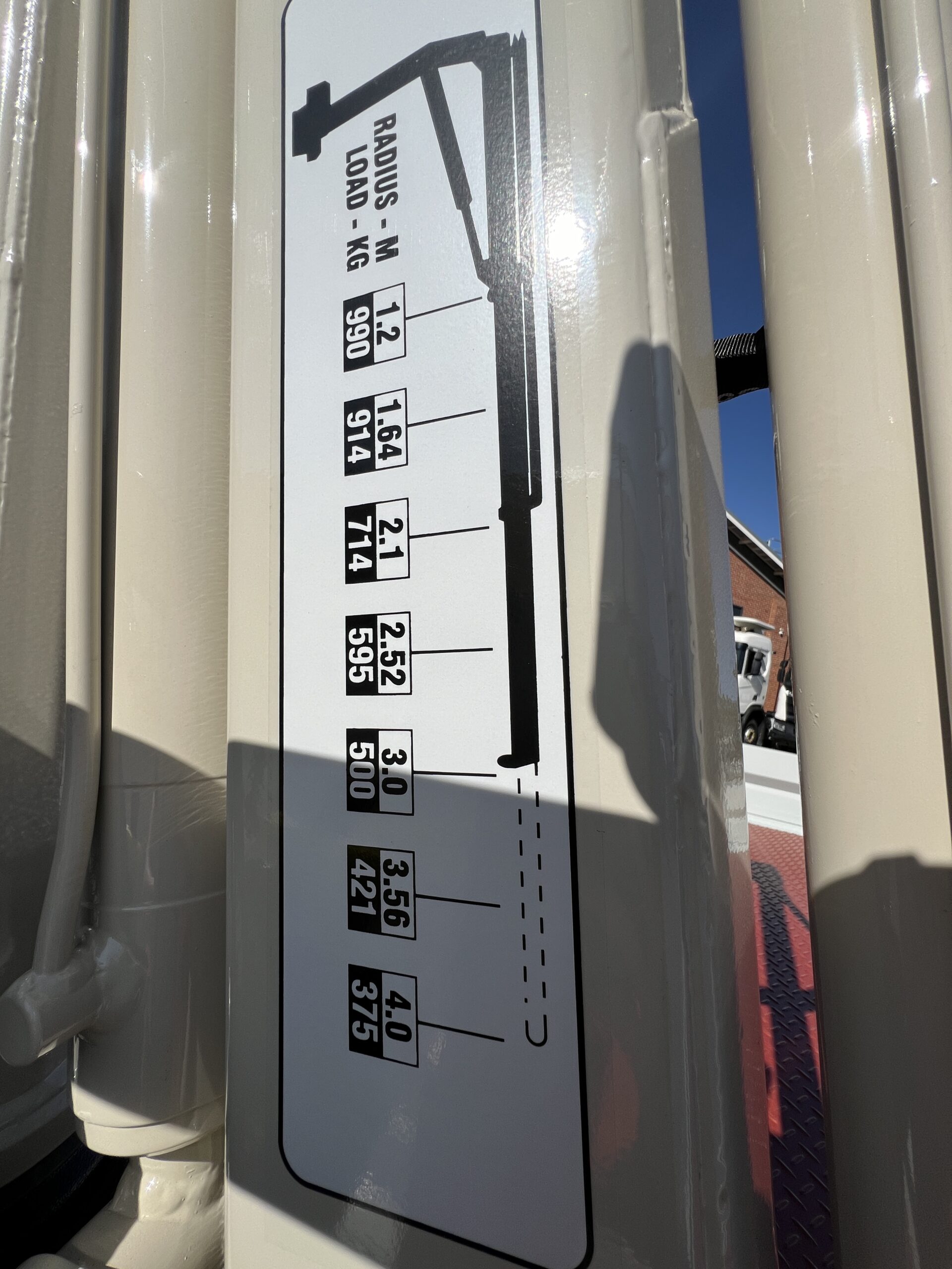 2023 MITSUBISHI FUSO FGB71ER6SFBC 4X4 5 SPEED TRAY TOP TRUCK WITH KEVREK CRANE