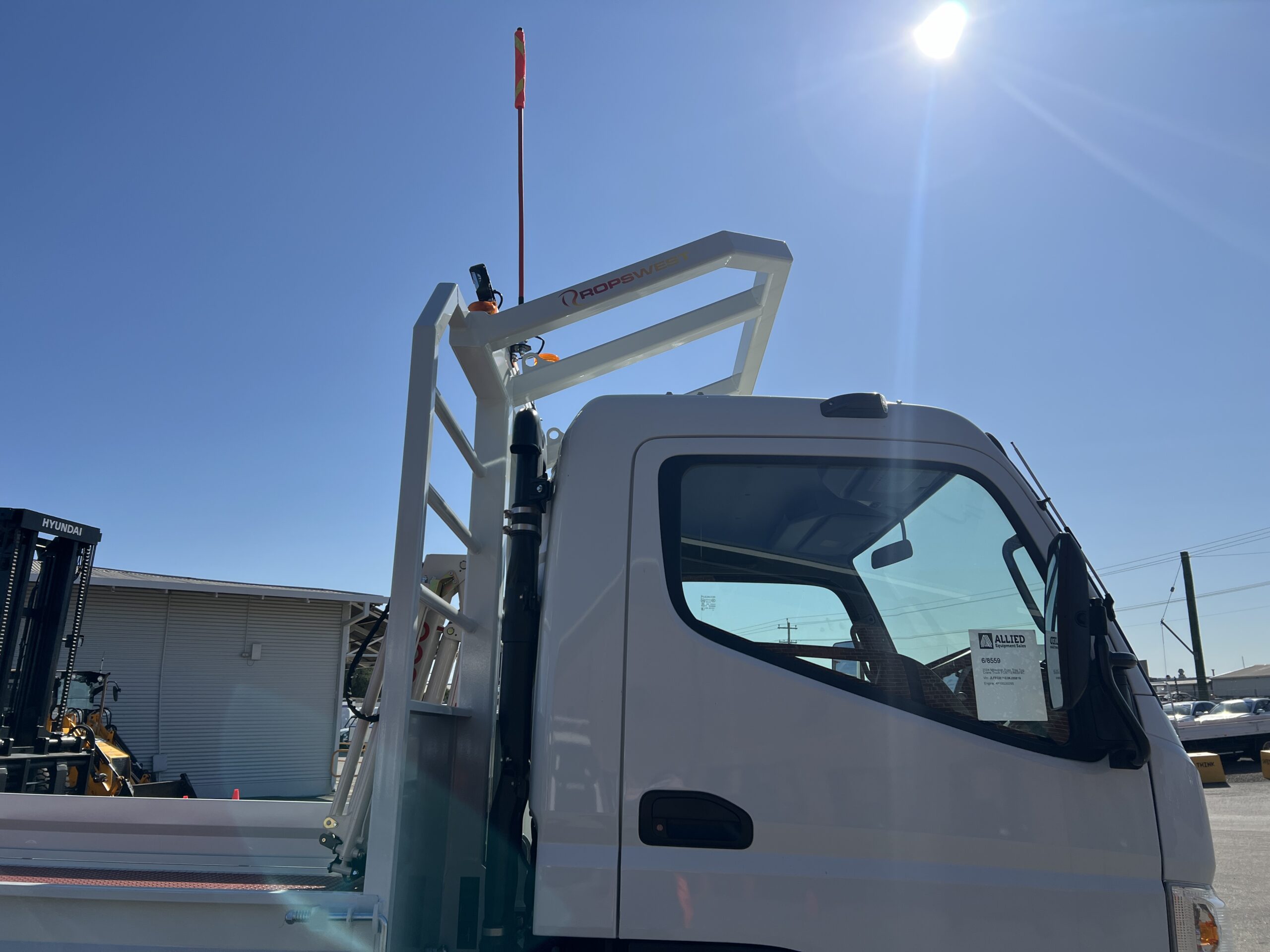 2023 MITSUBISHI FUSO FGB71ER6SFBC 4X4 5 SPEED TRAY TOP TRUCK WITH KEVREK CRANE