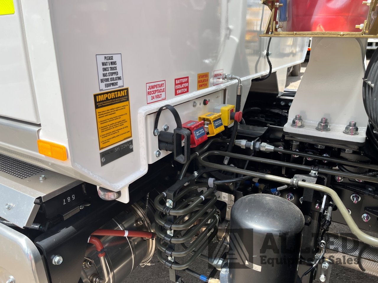 2025 ISUZU FVZ260-300 6X4 (MLWB) SERVICE TRUCK C/W AES 7000 SERVICE MODULE