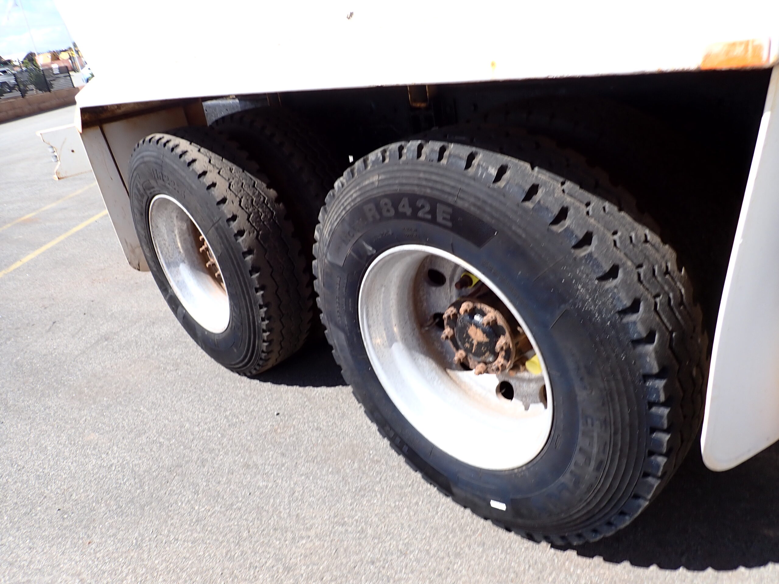 2013 KENWORTH T359 8×4 WATER CART