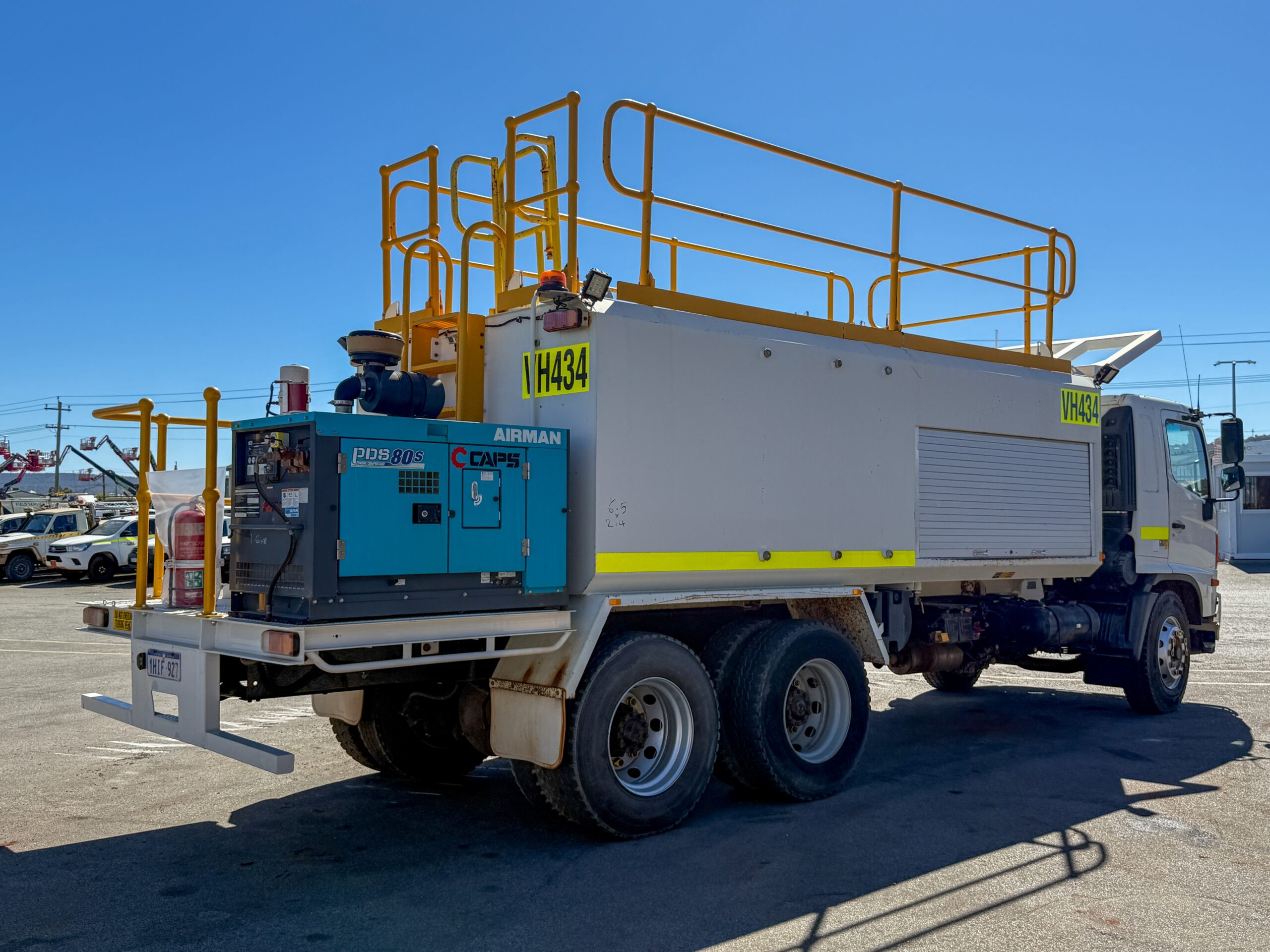 2010 HINO FM1J 6X4 SERVICE TRUCK