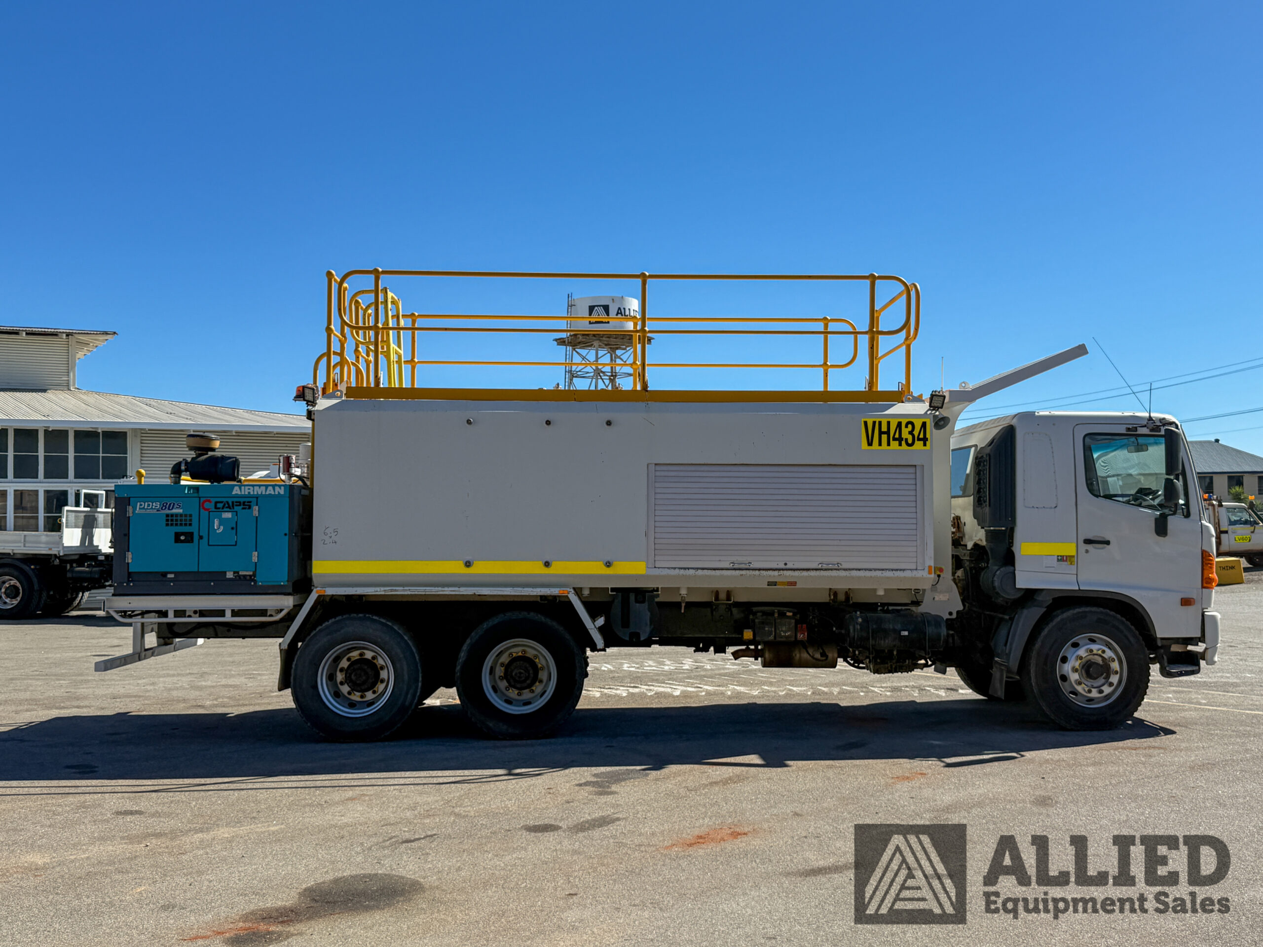 2010 HINO FM1J 6X4 SERVICE TRUCK