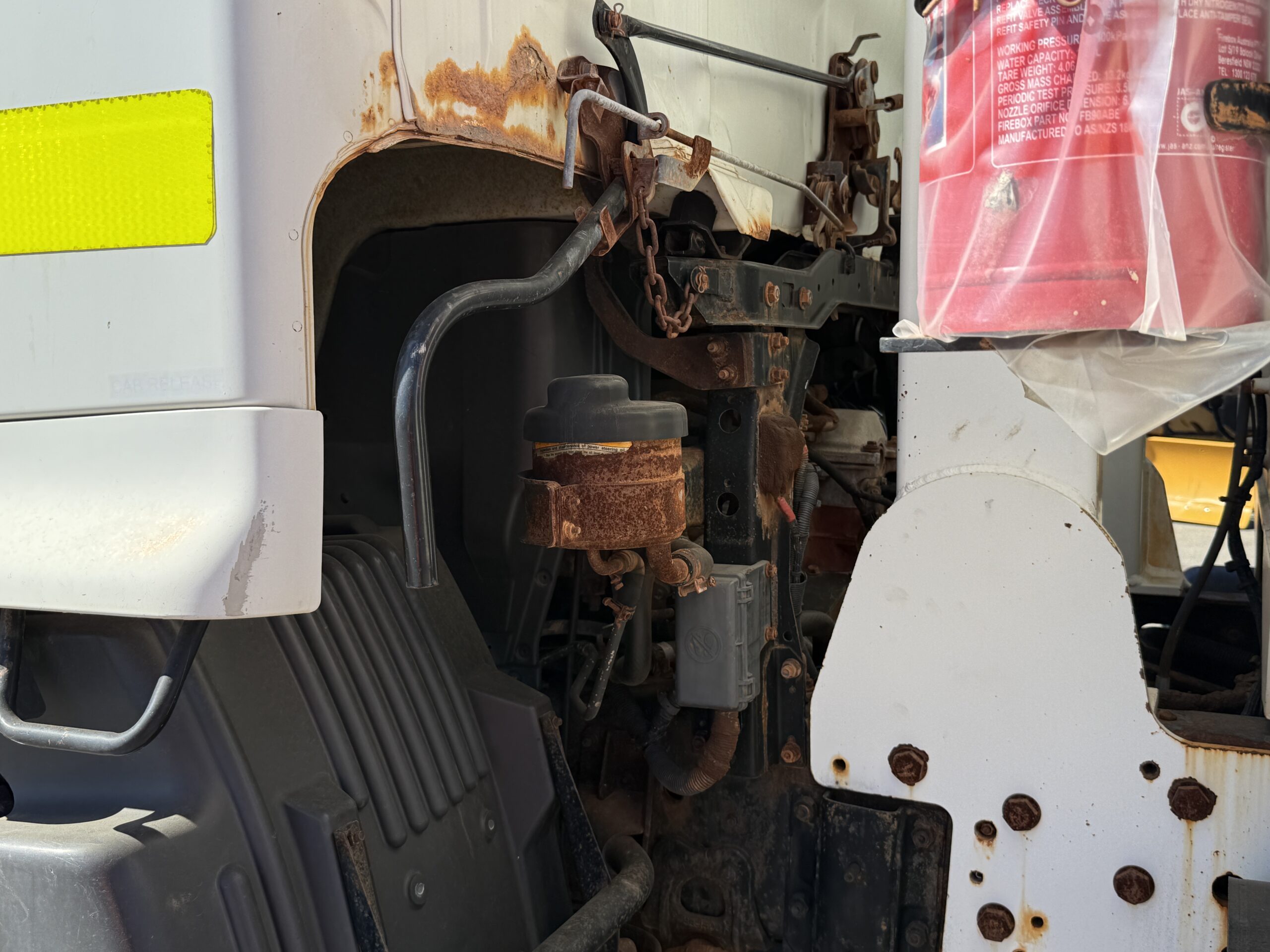 2010 HINO FM1J 6X4 SERVICE TRUCK