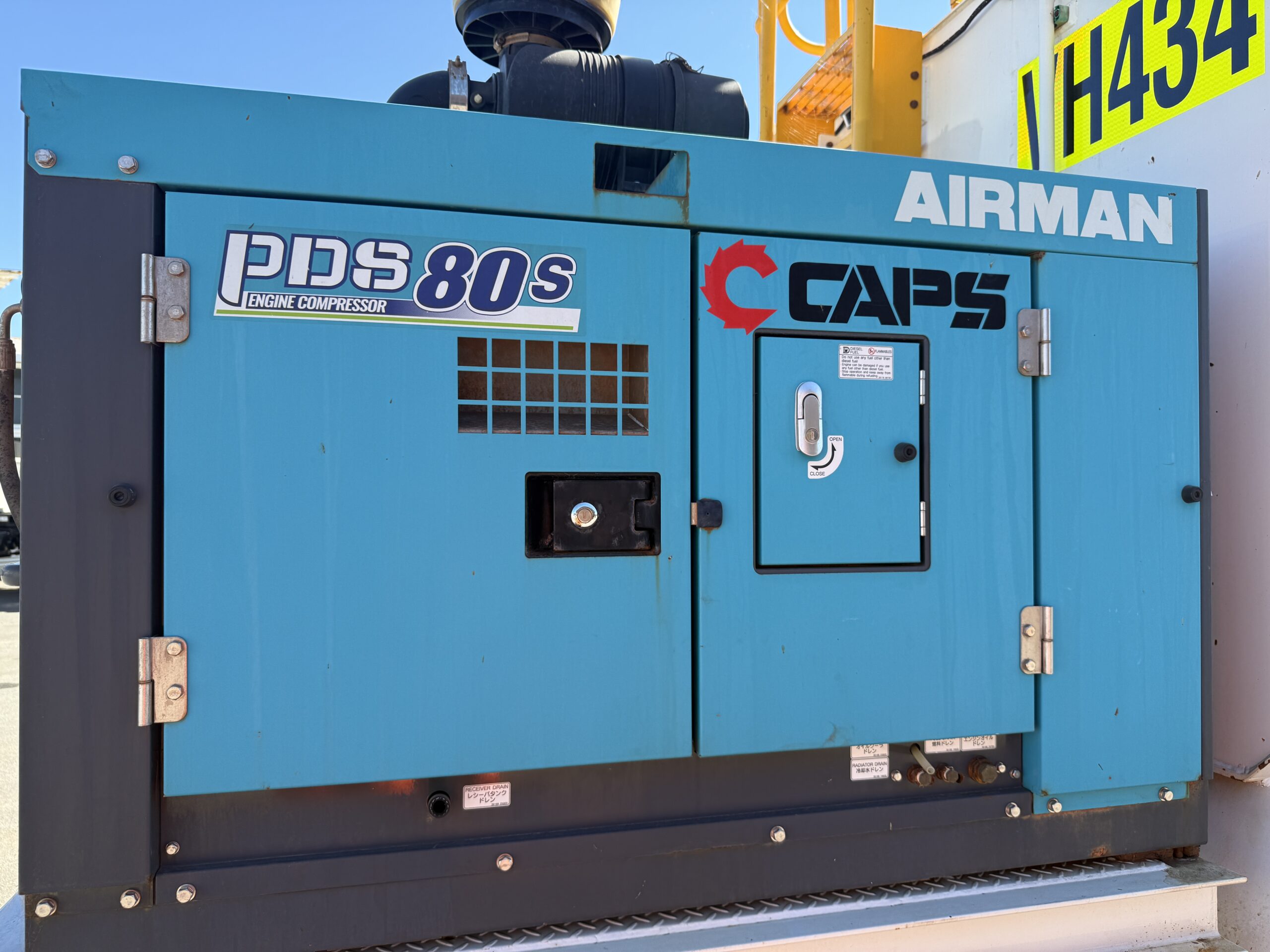 2010 HINO FM1J 6X4 SERVICE TRUCK