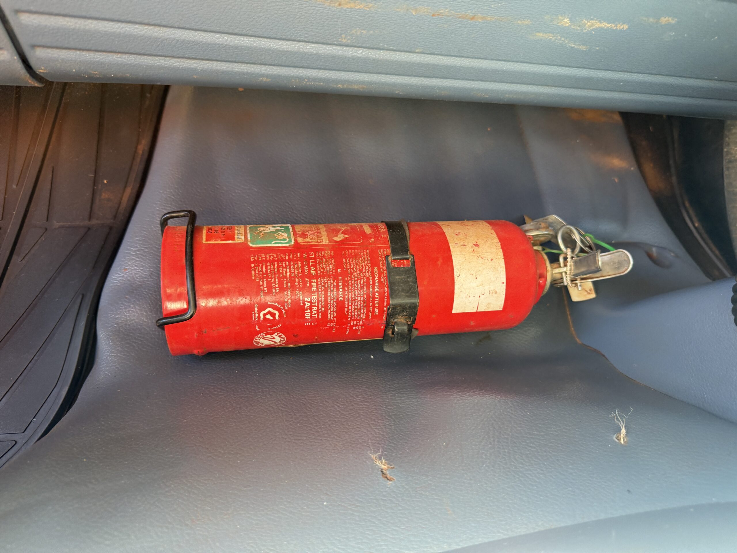 2010 HINO FM1J 6X4 SERVICE TRUCK