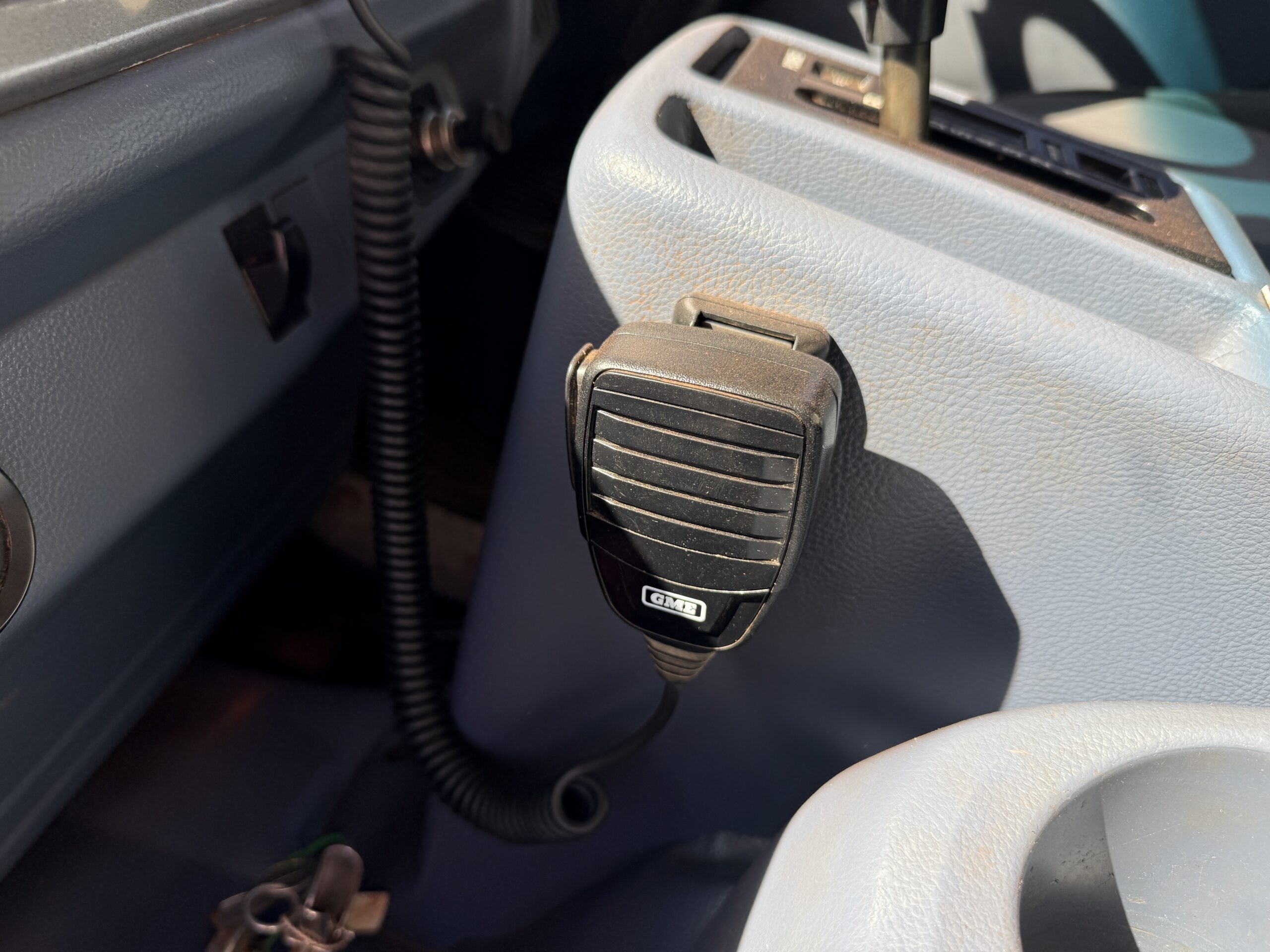 2010 HINO FM1J 6X4 SERVICE TRUCK